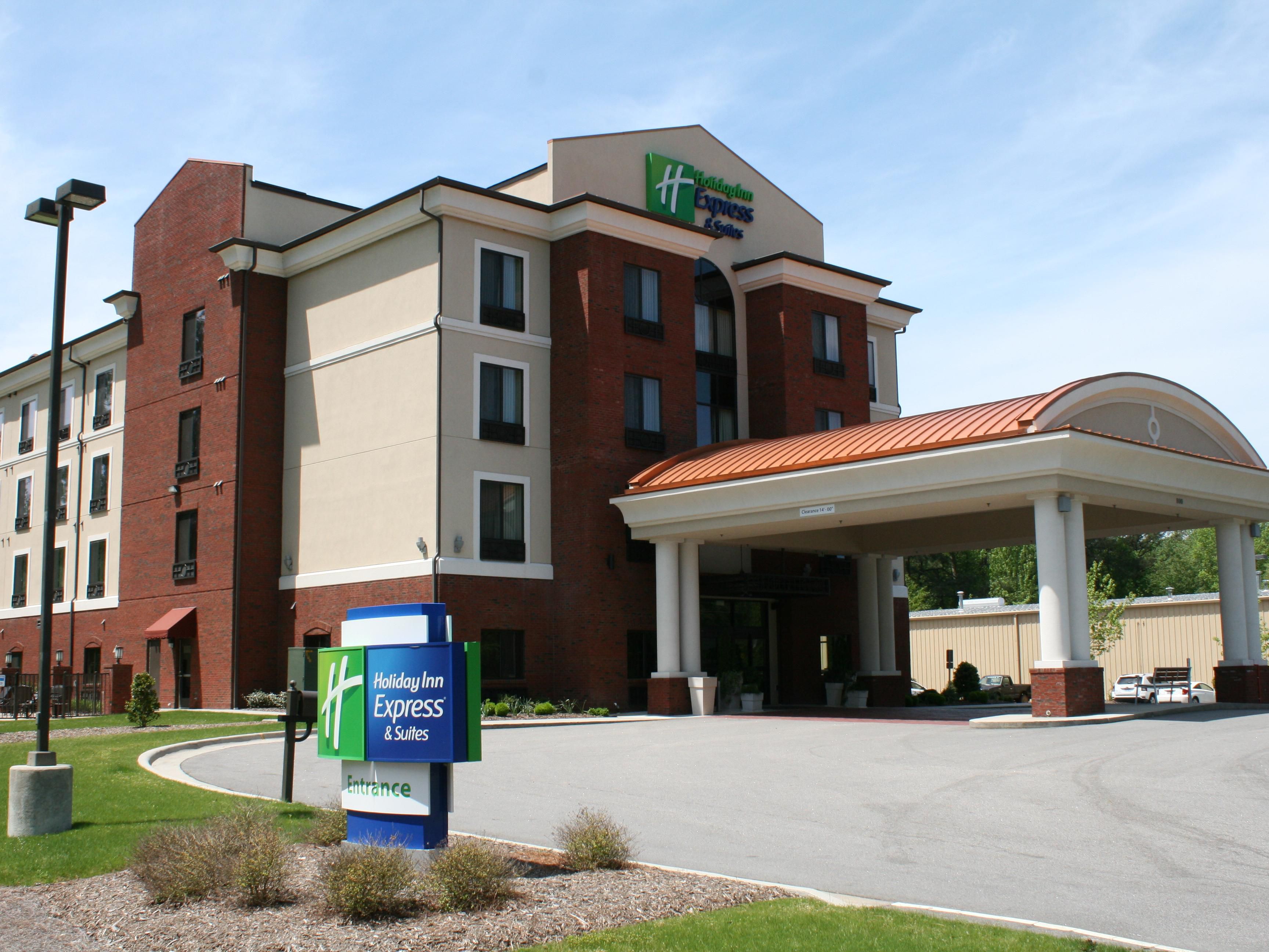 holiday inn express and suites rockingham 3857977615 4x3