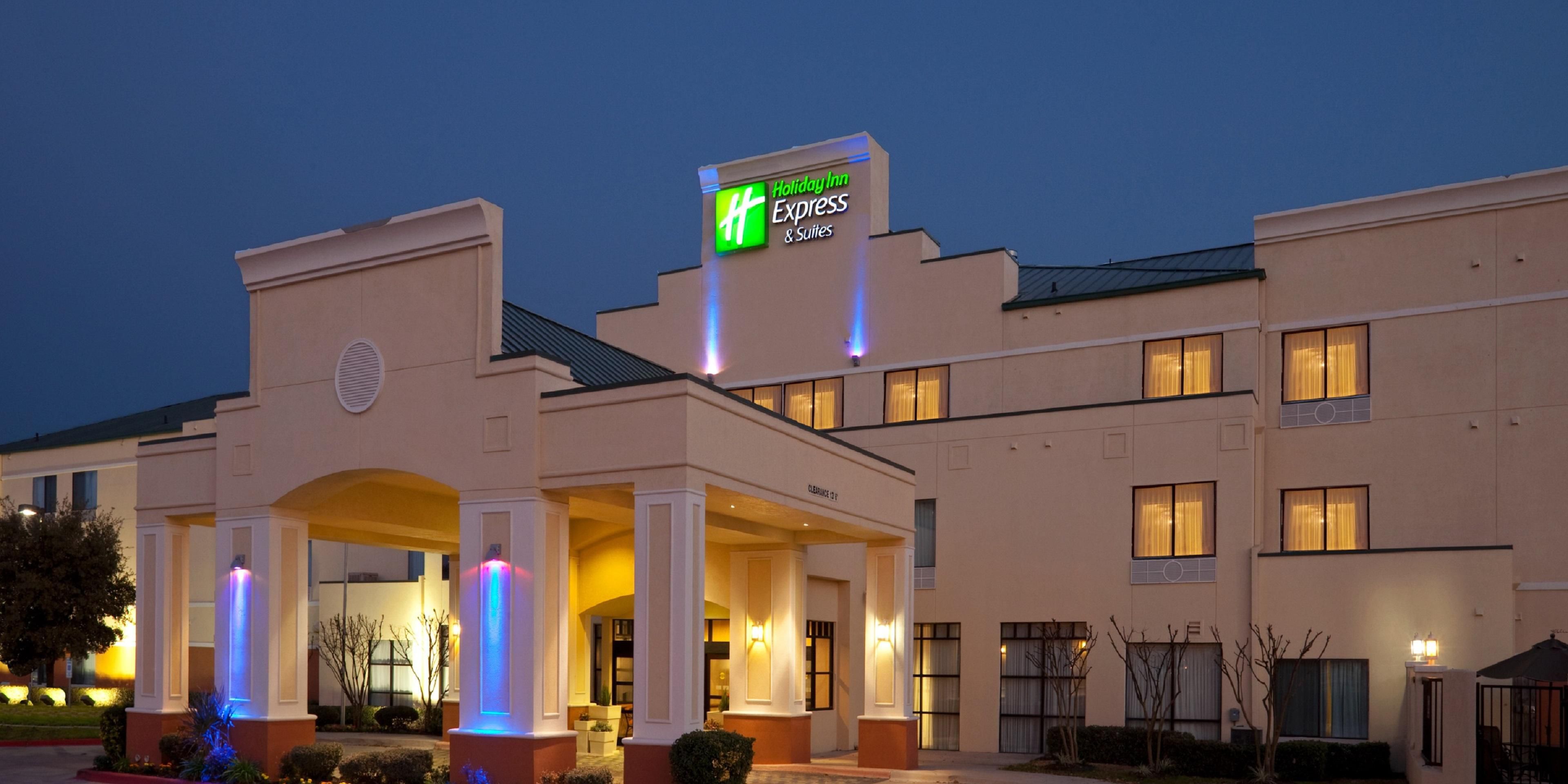 Holiday Inn Express & Suites Austin - Round Rock