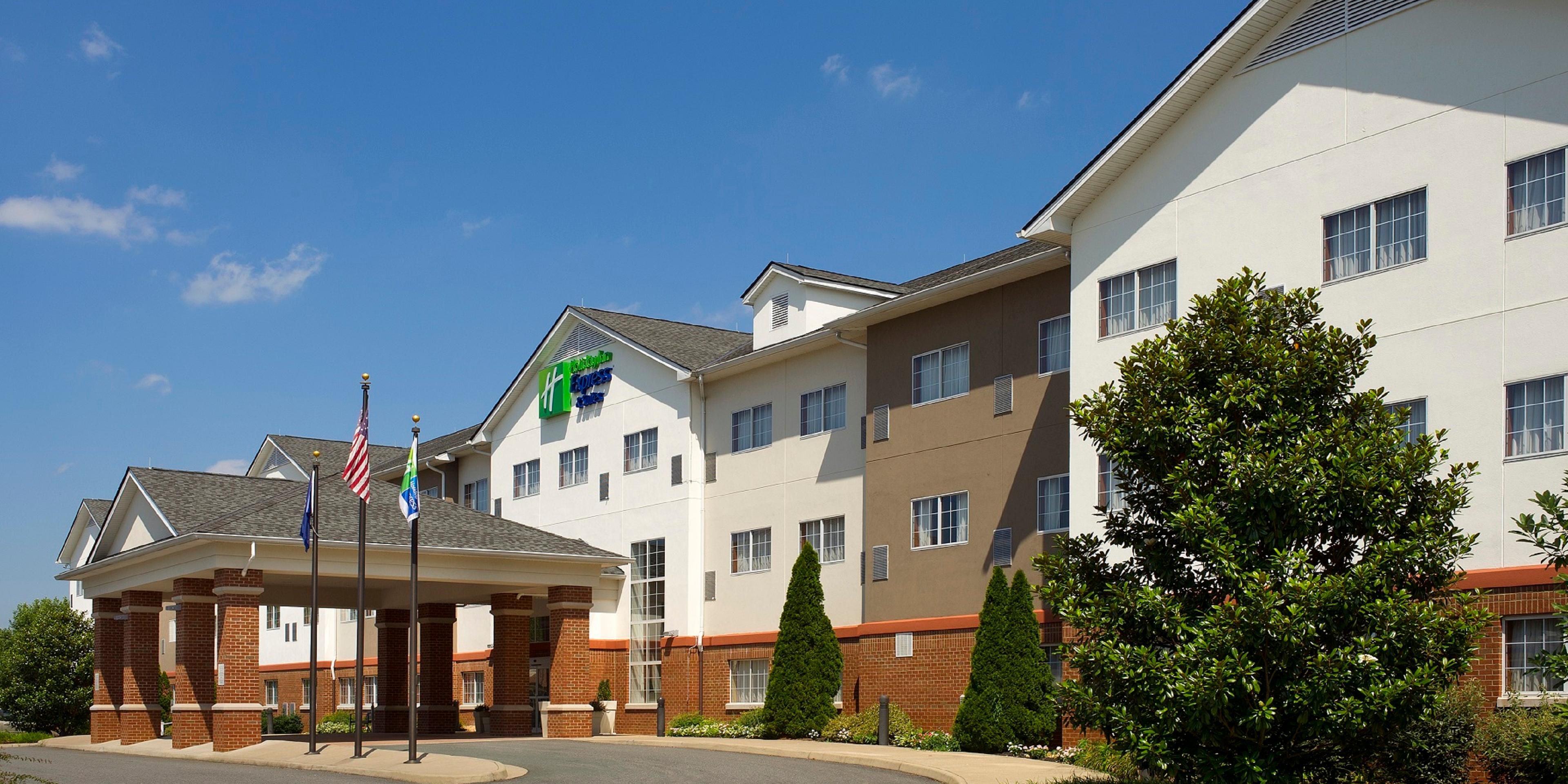 Hotel in Ruckersville, VA Holiday Inn Express & Suites