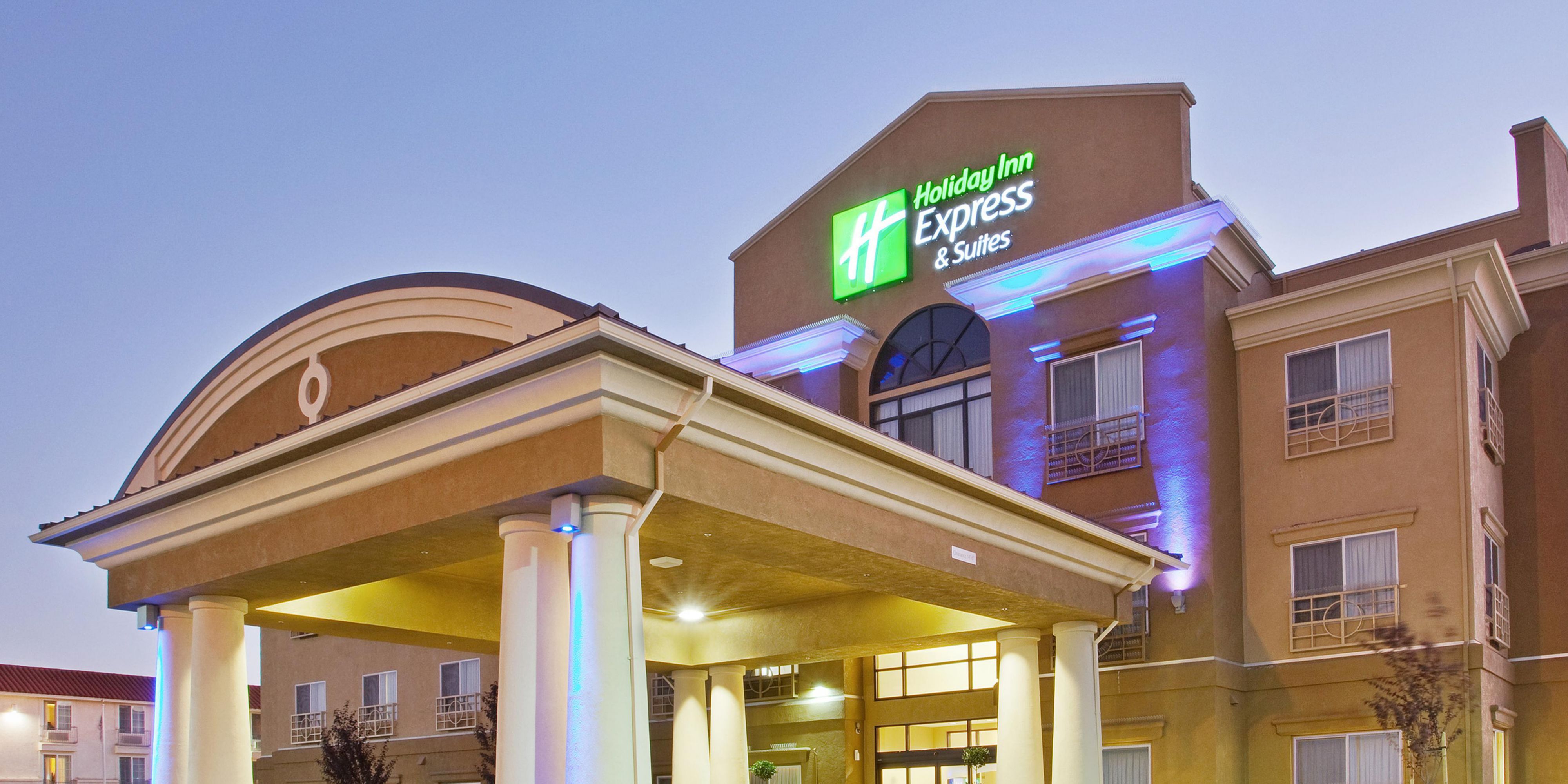 Holiday Inn Express & Suites Salinas