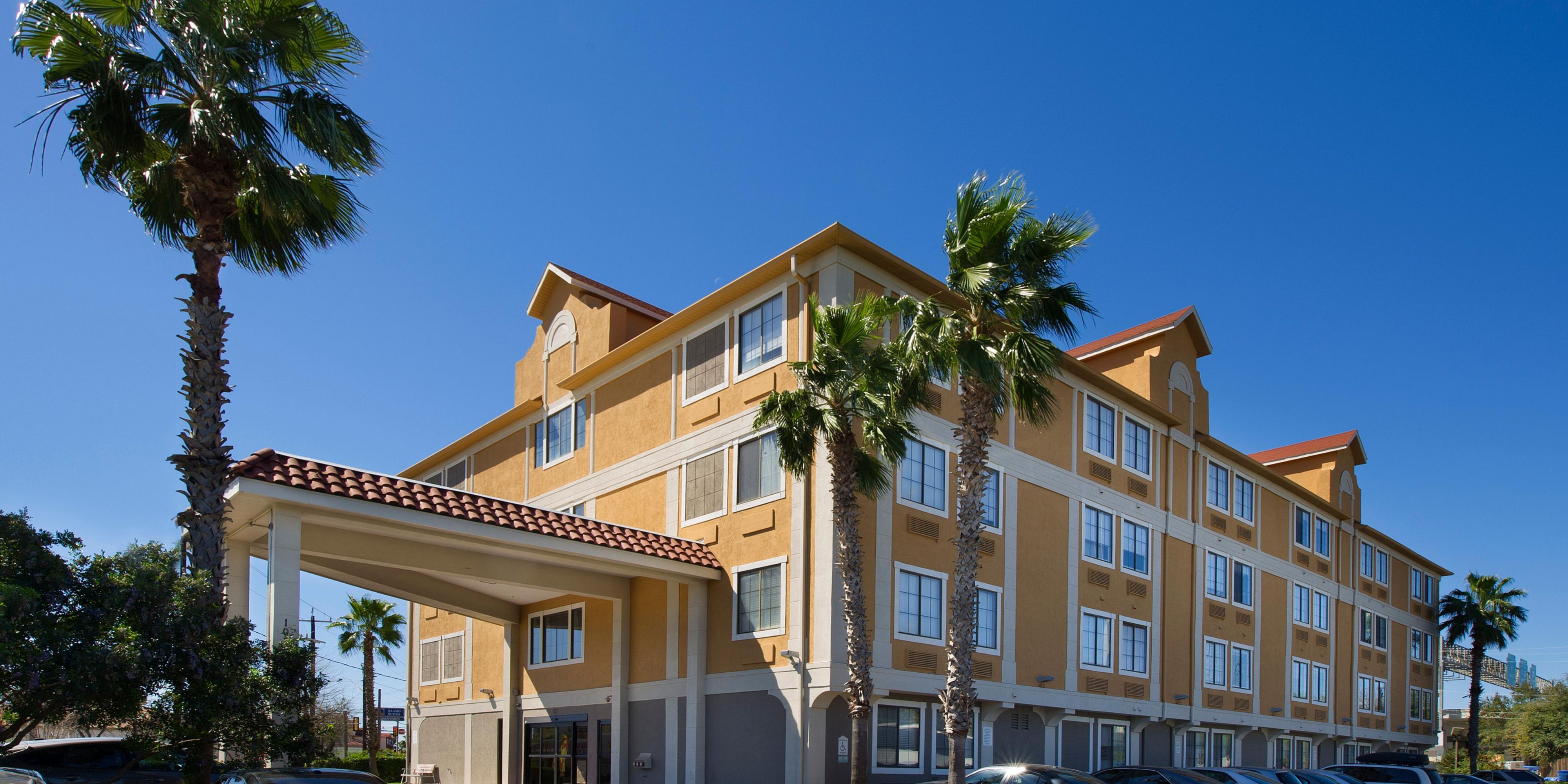 Holiday Inn Express & Suites San Antonio Dtwn Market Area