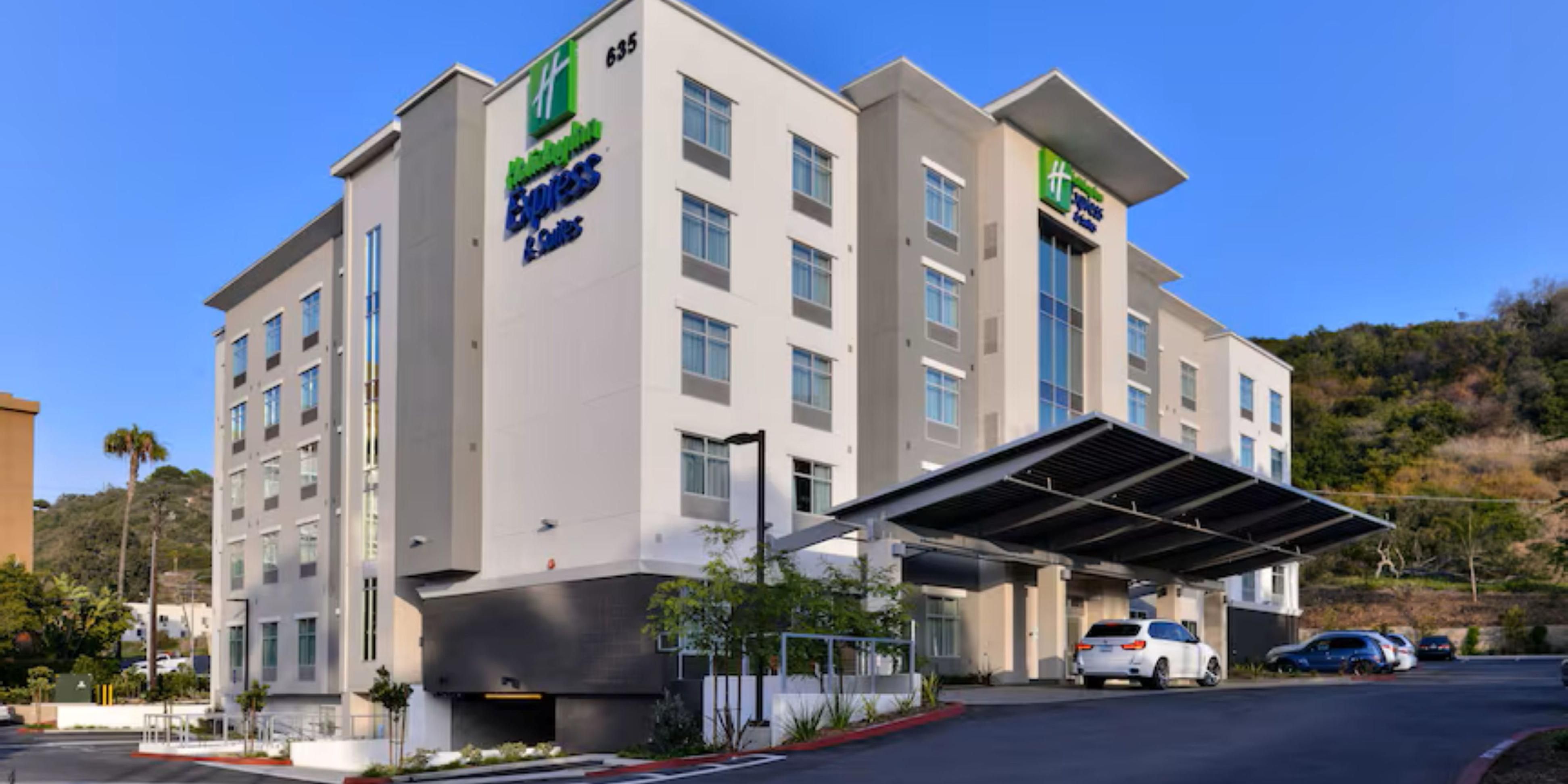 Holiday Inn Express & Suites San Diego - Mission Valley