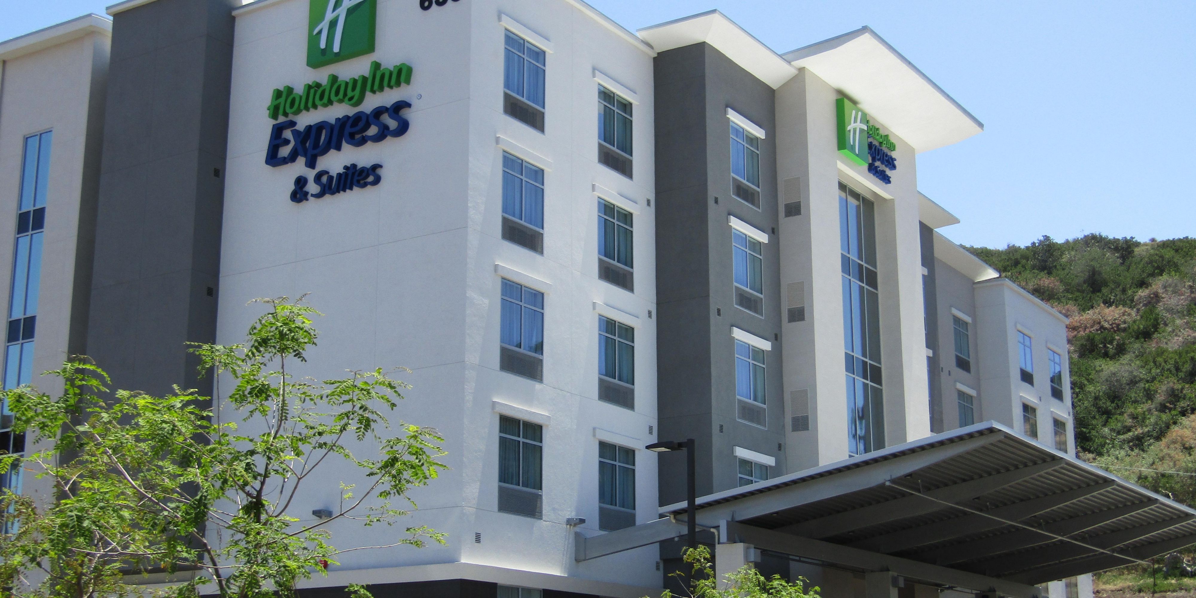 Holiday Inn Express & Suites San Diego - Mission Valley