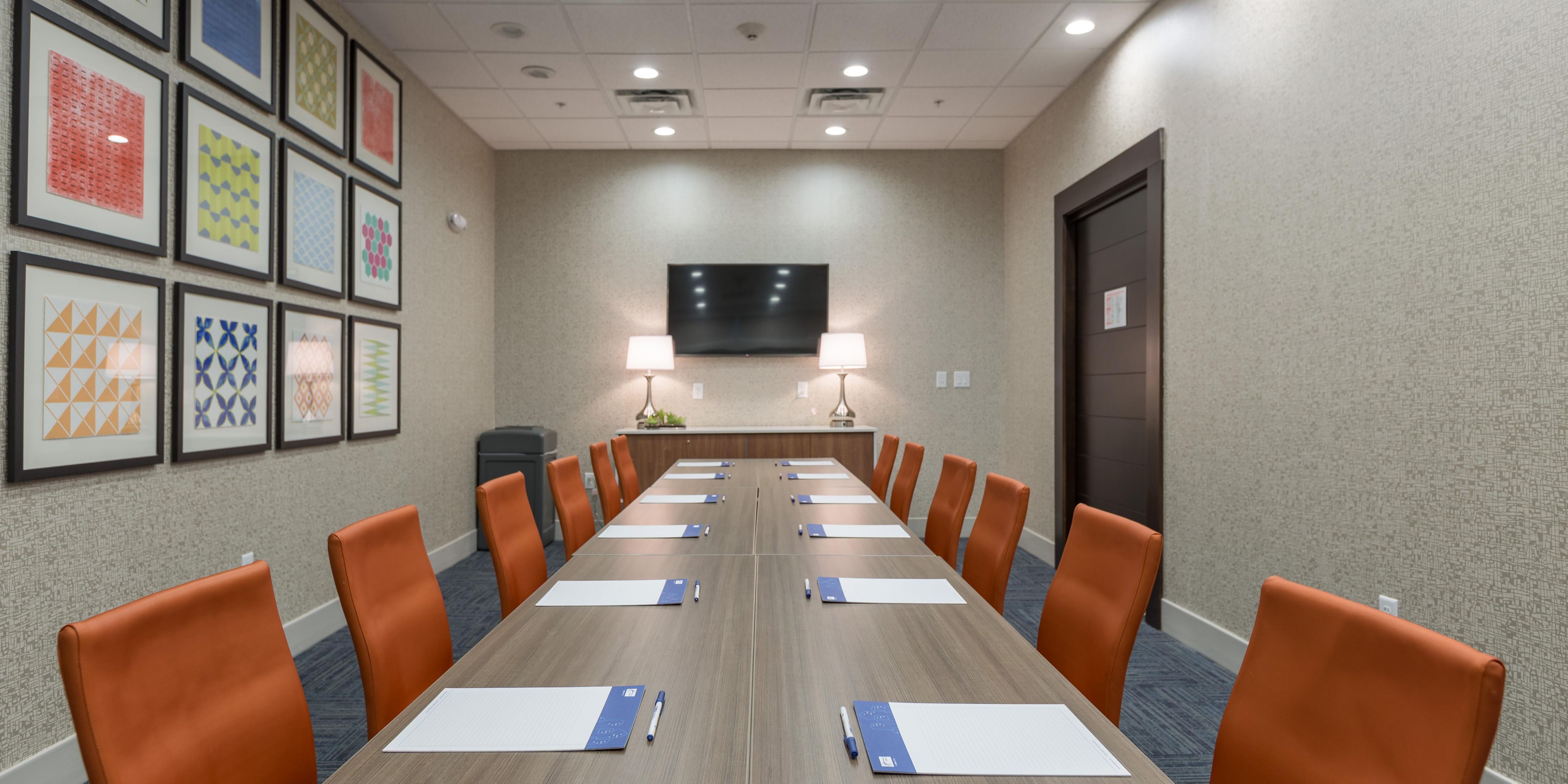 With 700 sq. ft. of flexible space including 1 meeting room and 1 board room, your next San Marcos event will be unforgettable. Guests will enjoy Holiday Inn Express' commitment to service and quality Our in-house meeting and events team ensure every detail is complete. Perfect for small team meetings or sports huddles.