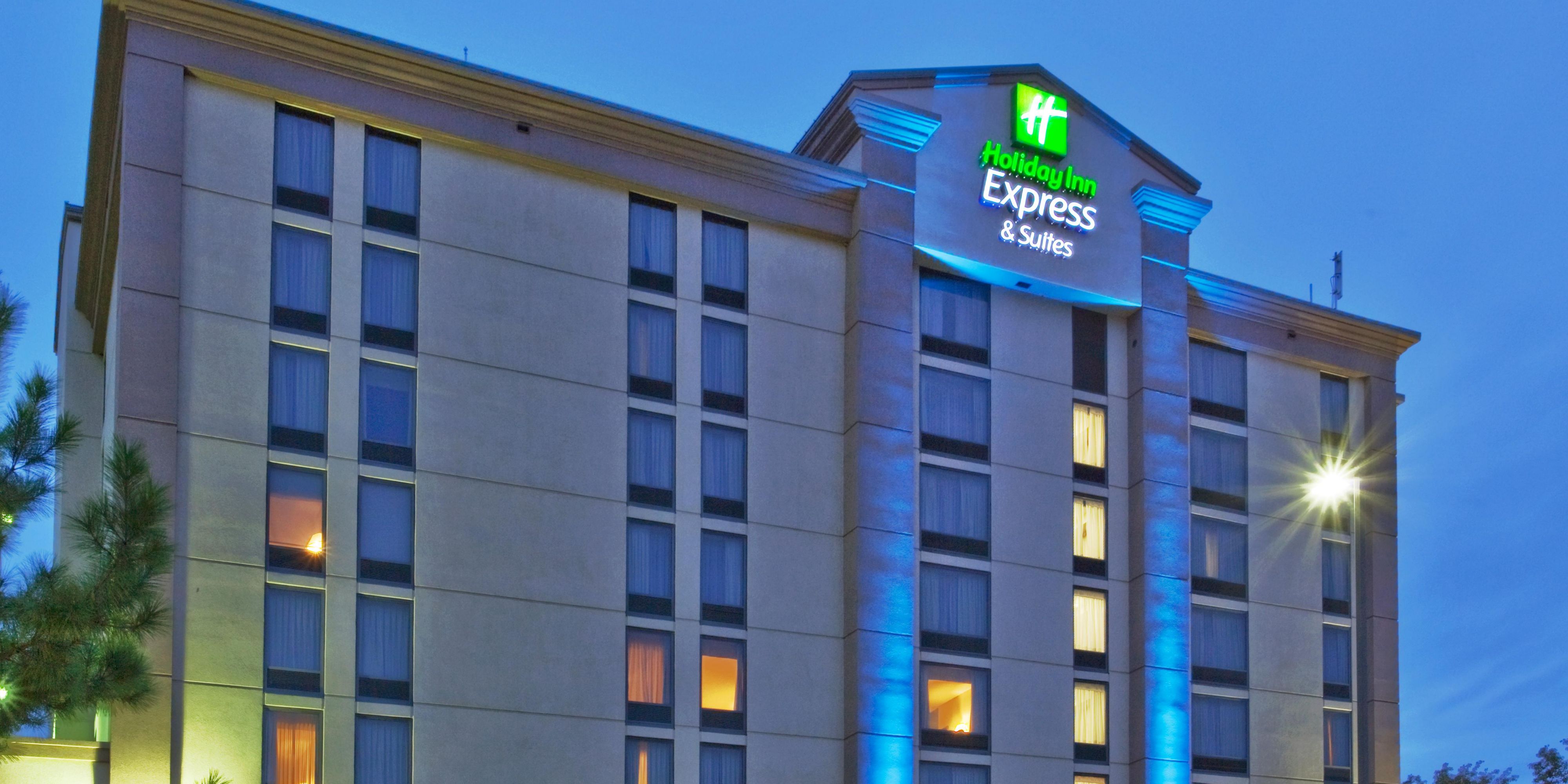 Holiday Inn Express & Suites Atlanta N-Perimeter Mall Area