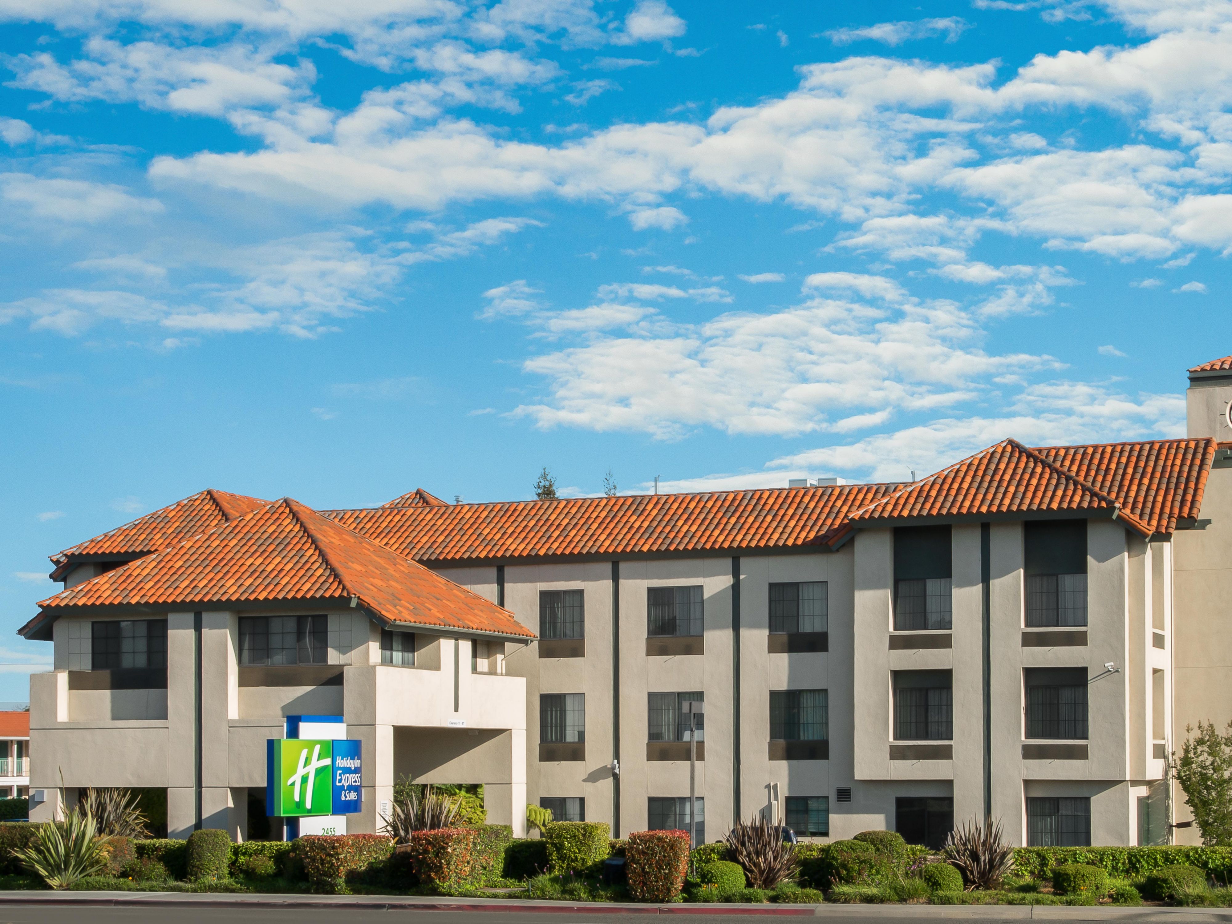 サンタクララのホテル| Holiday Inn Express & Suites Santa Clara