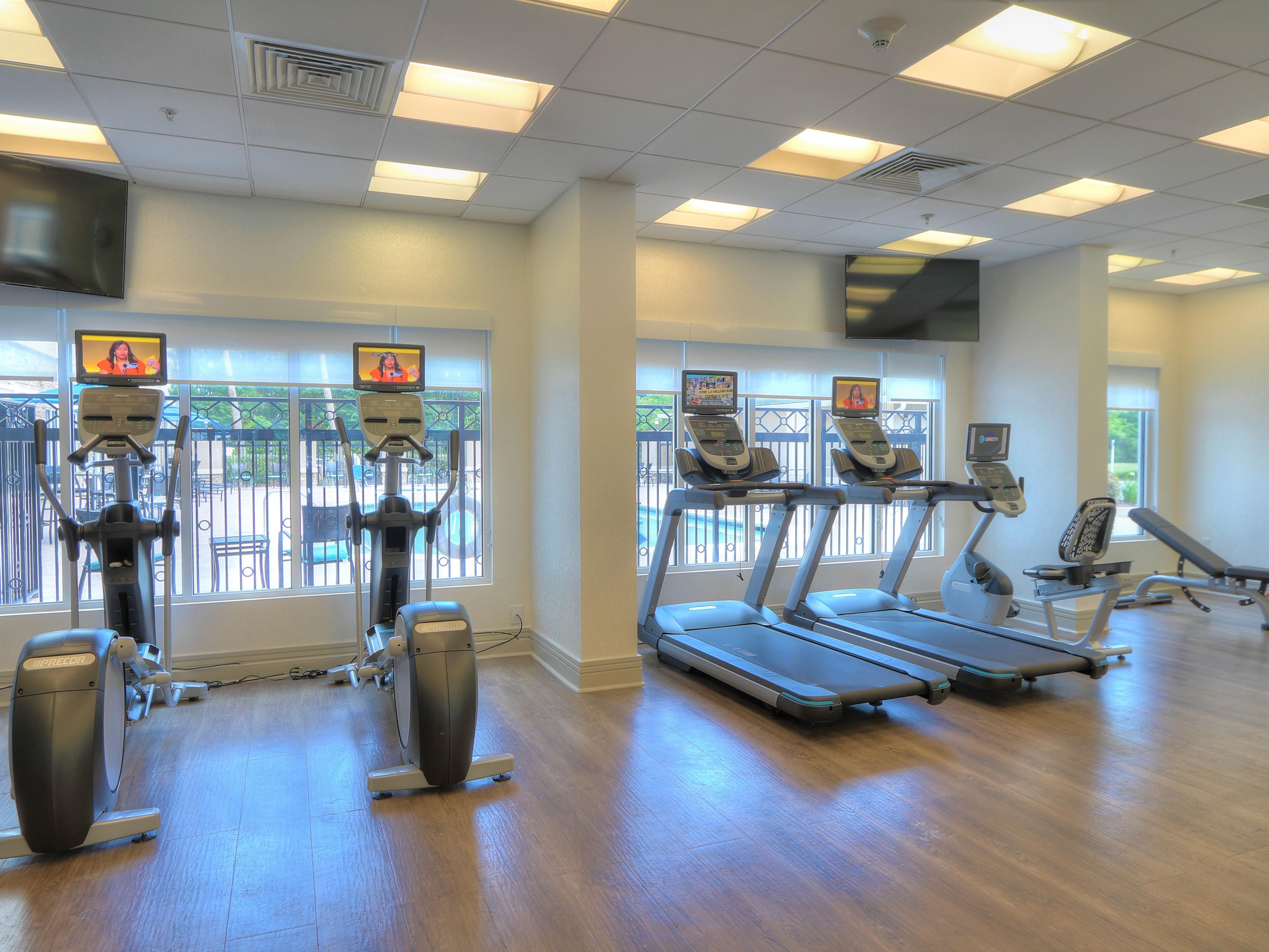 Maintaining your routine while traveling is important, especially when you’re short on time and on the go. We totally get it. Recharge and feel ready for anything with our state-of-the-art fitness center that is open 24 hours a day. 