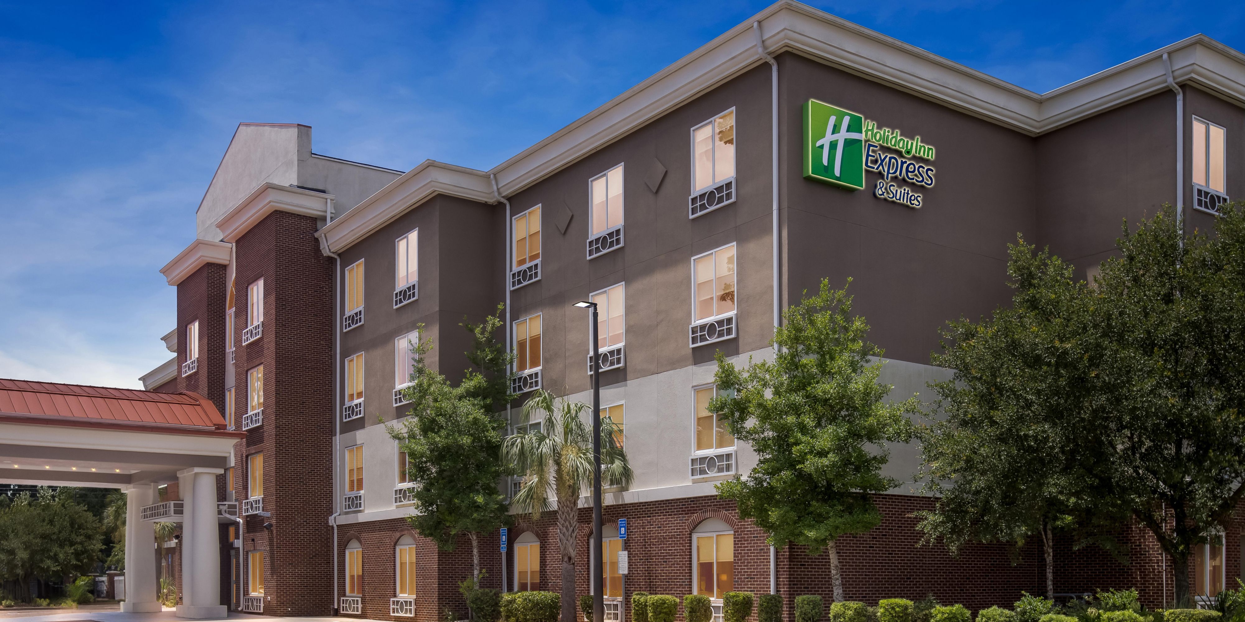 Holiday Inn Express & Suites Savannah - Midtown