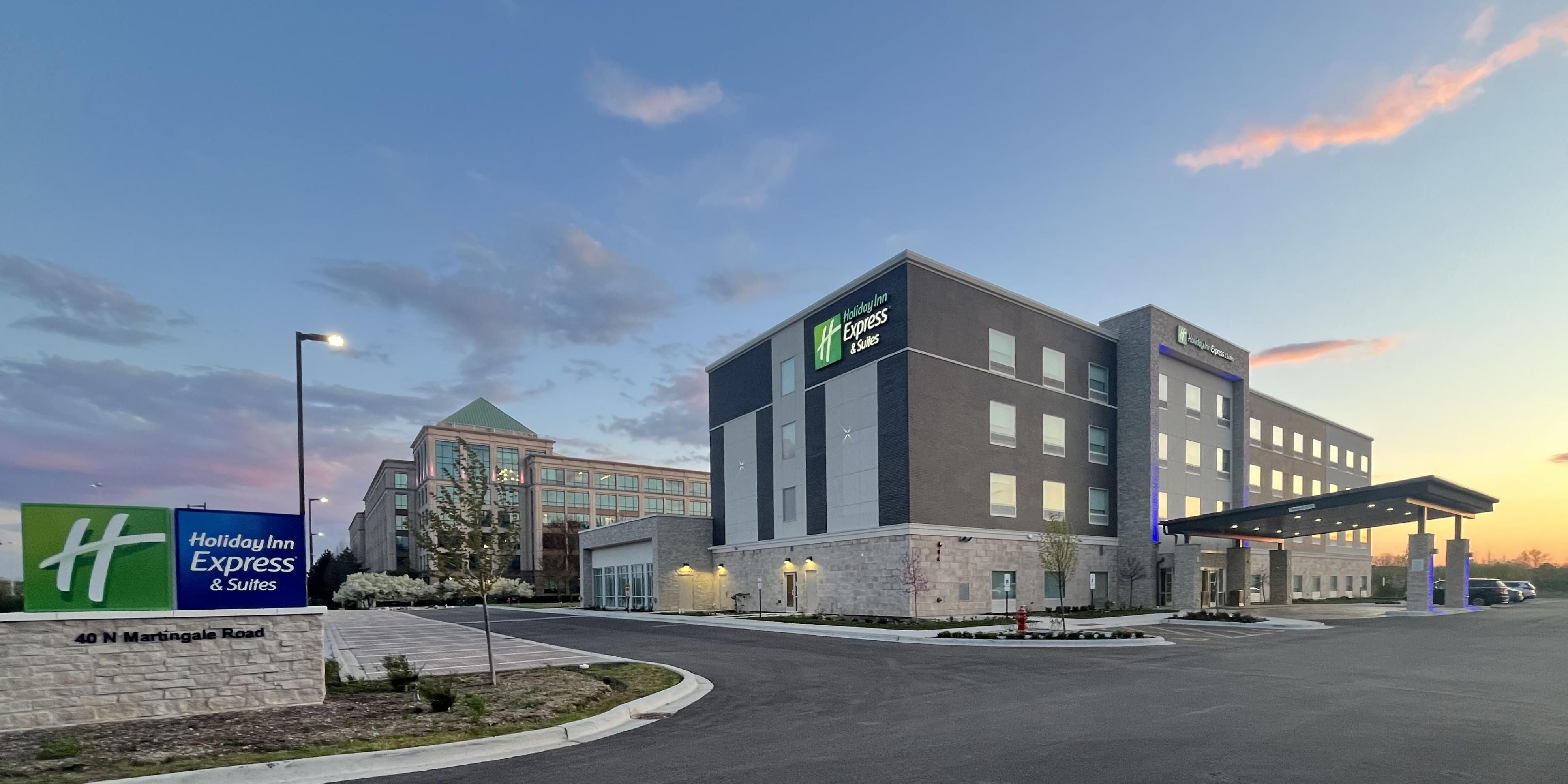 Holiday Inn Express & Suites Chicago Schaumburg