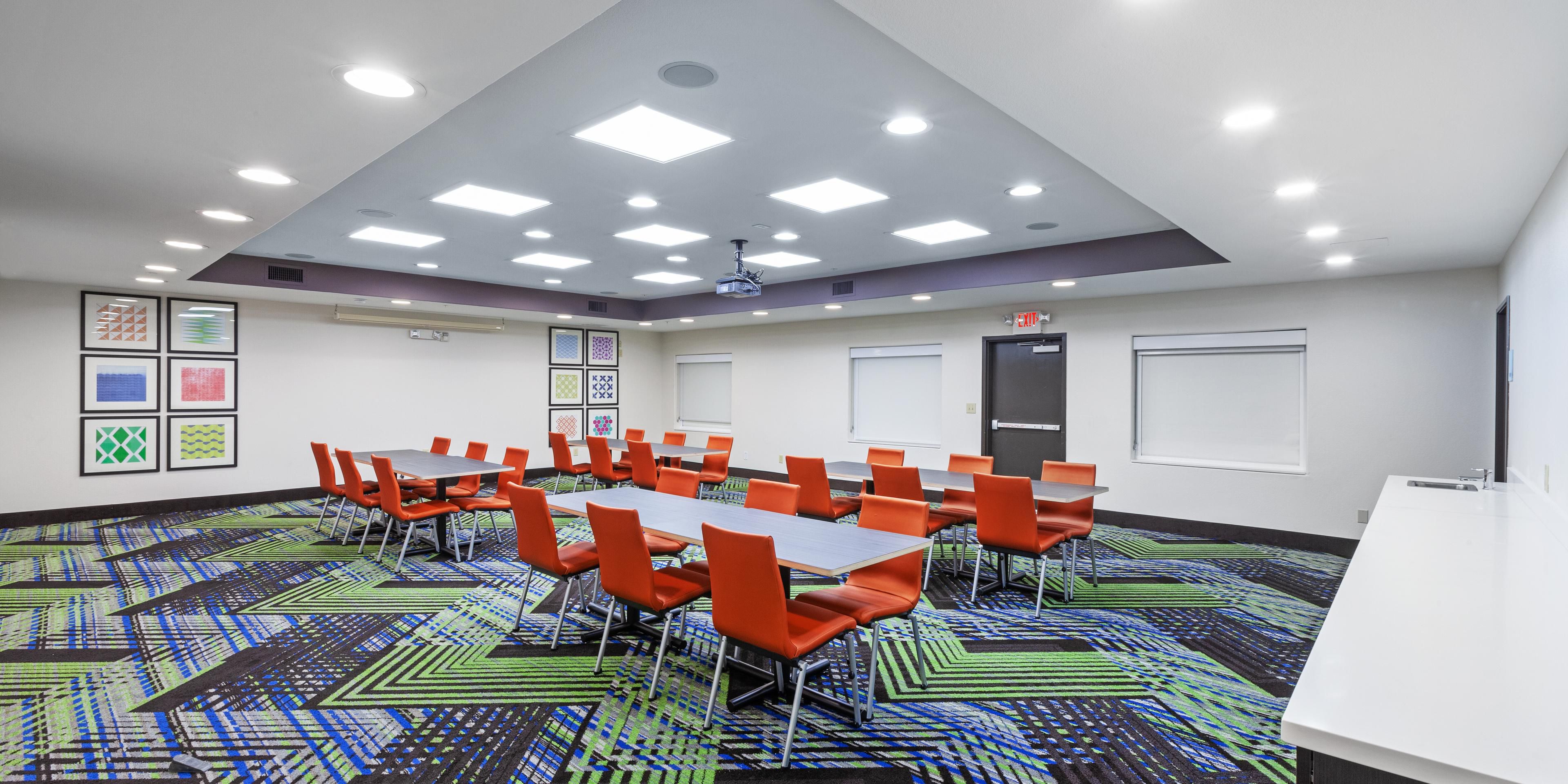 Small meetings play a vital role in the success of many organizations.  Are you planning a small corporate meeting, board retreat or brainstorming session?  Our flexible meeting space is sure to lead to big ideas!  Whether you're a group of 15 or 40, we can help!  Our Director of Sales is dedicated to making your meeting a huge success!  