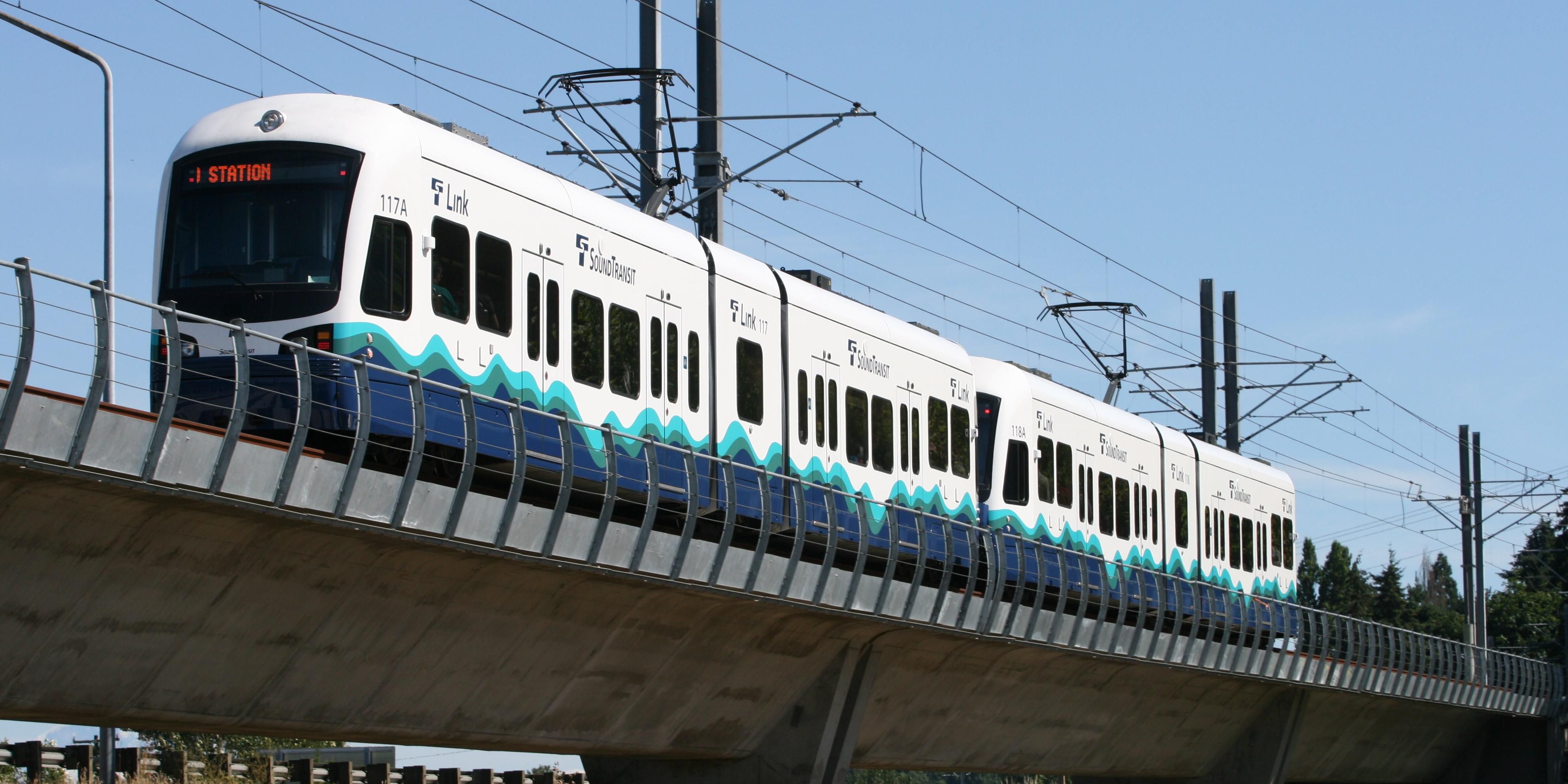 Looking for a stress-free way to get Downtown Seattle? Stay with us at the Holiday Inn Express SeaTac. We are steps away from Angle Lake Station Light Rail. 