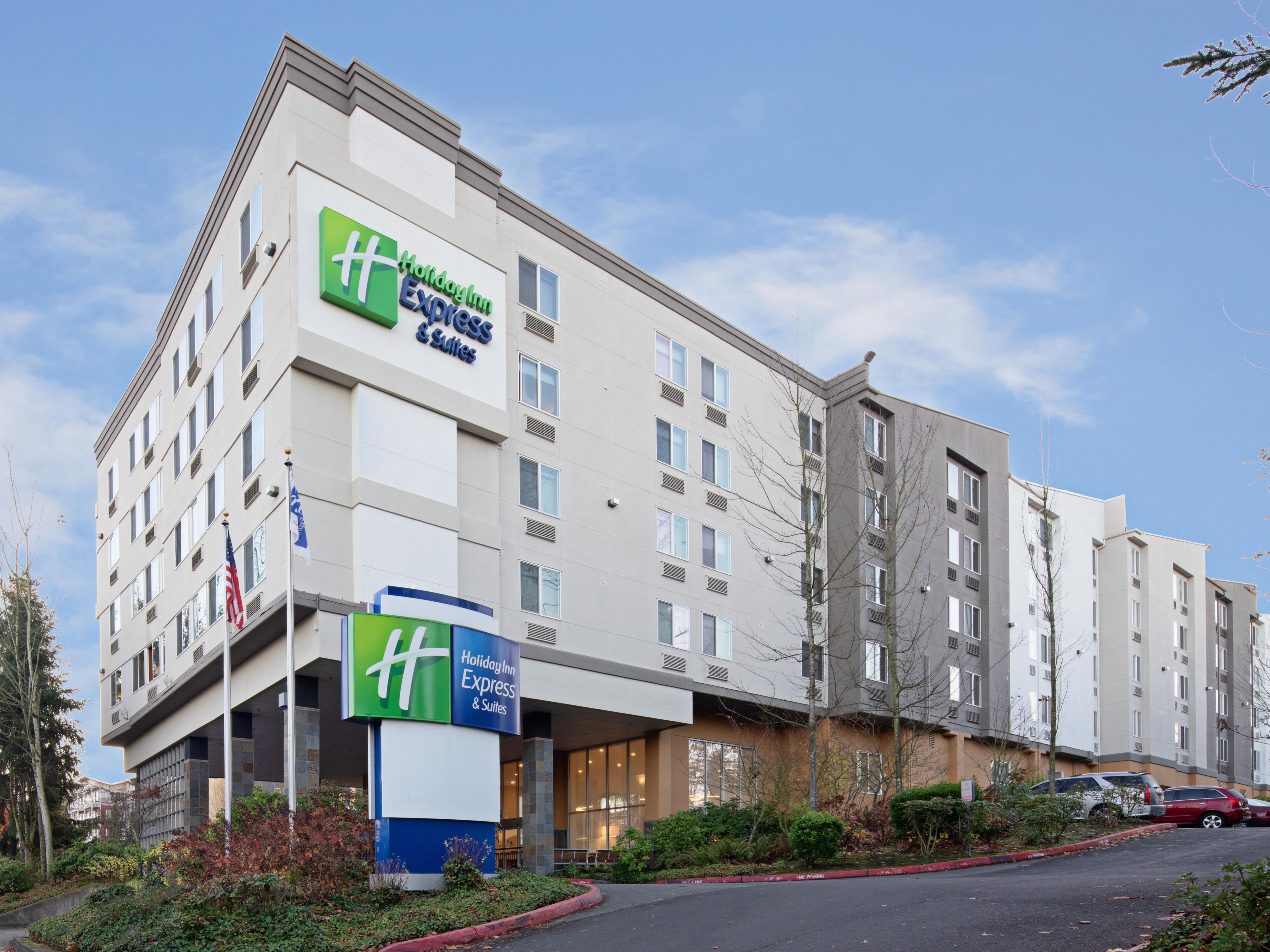 Holiday inn express and shop suites