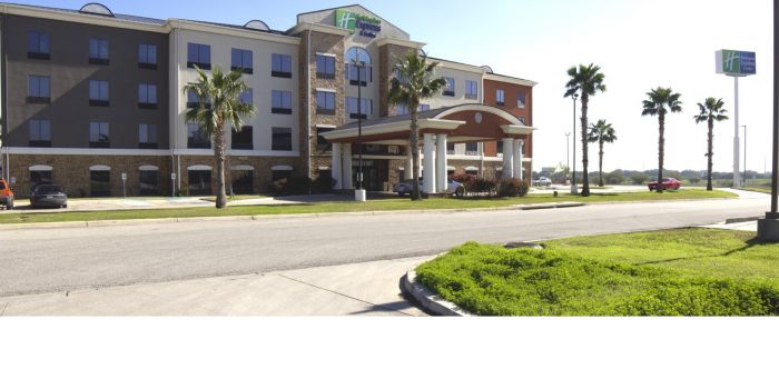 Holiday Inn Express & Suites Seguin