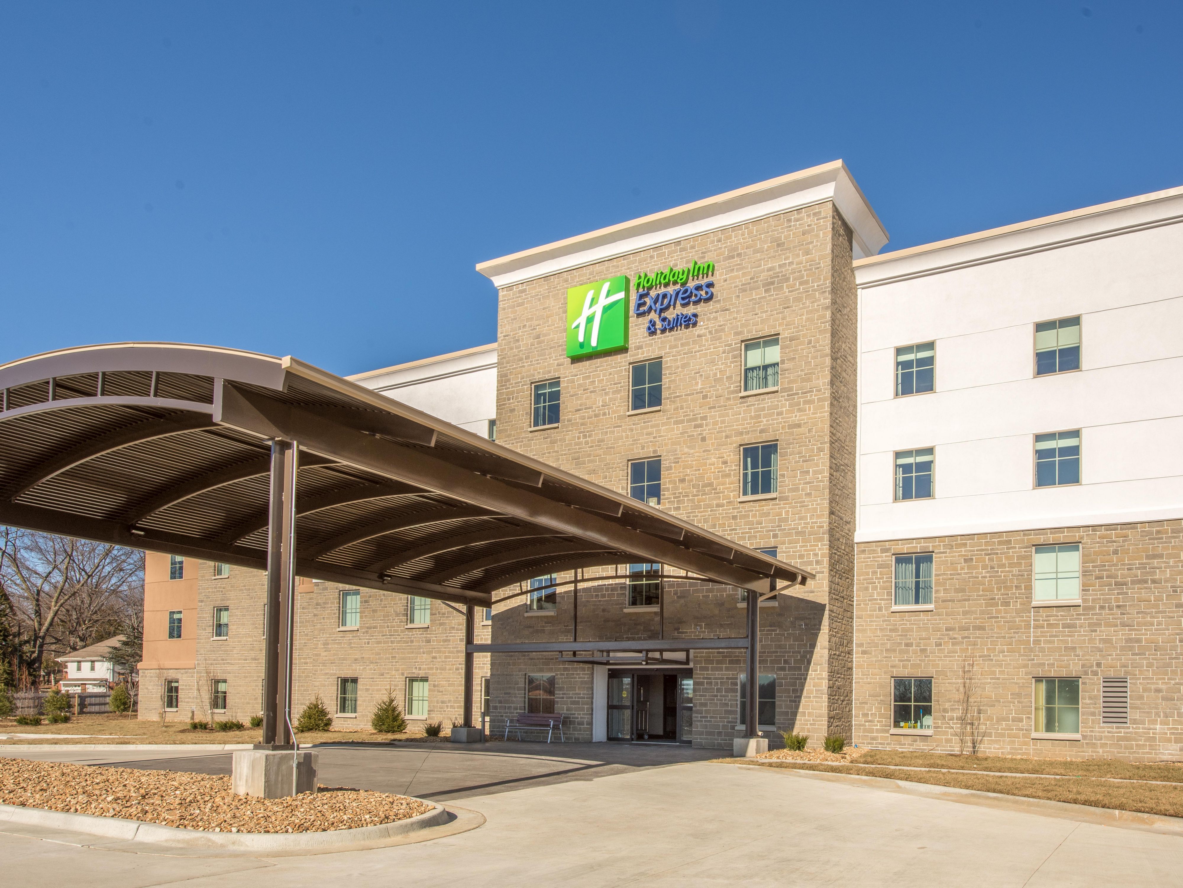 Hotel near Kansas City | Holiday Inn Express & Suites Shawnee - Kansas ...