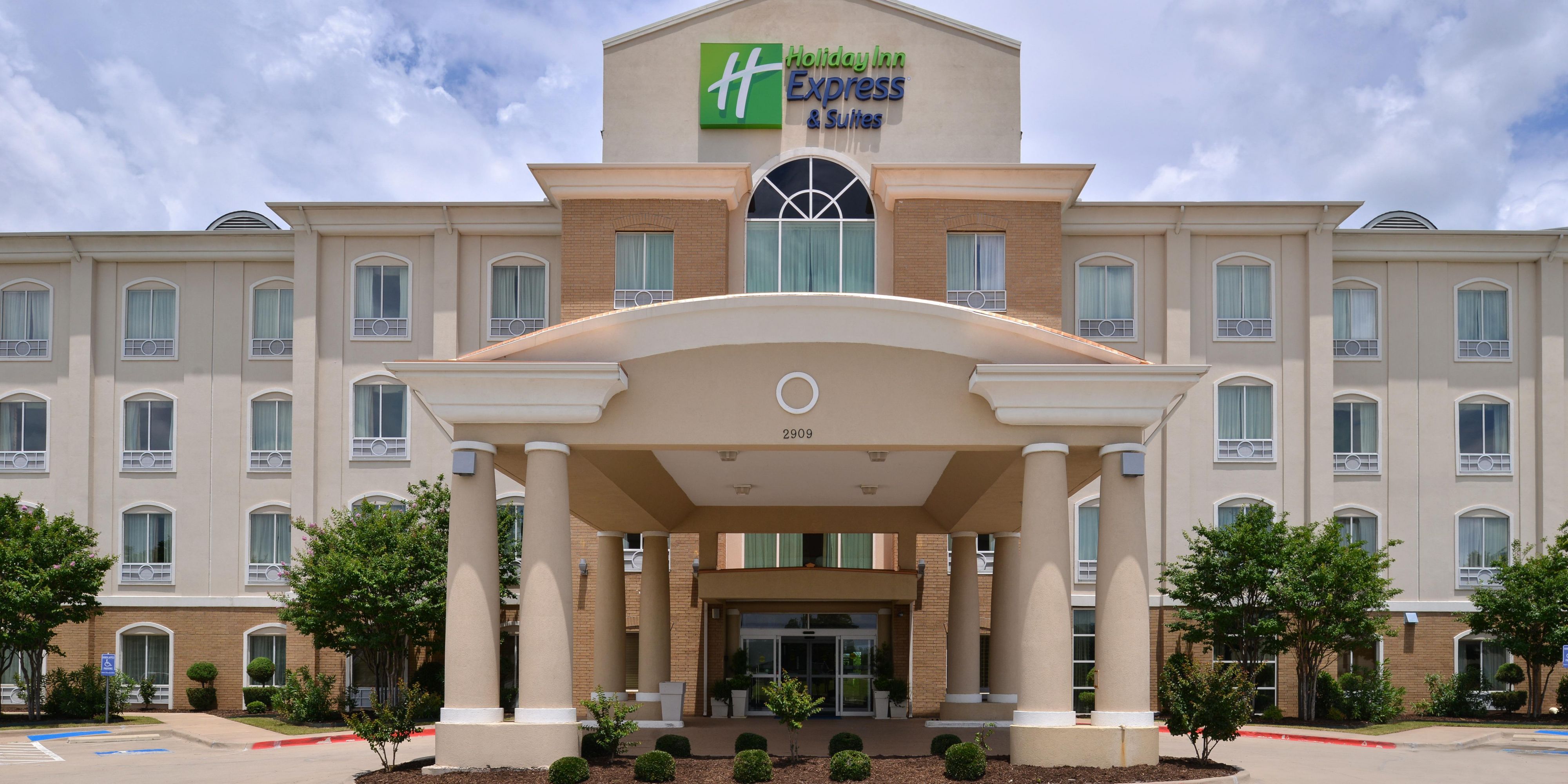 Holiday Inn Express & Suites Sherman Hwy 75