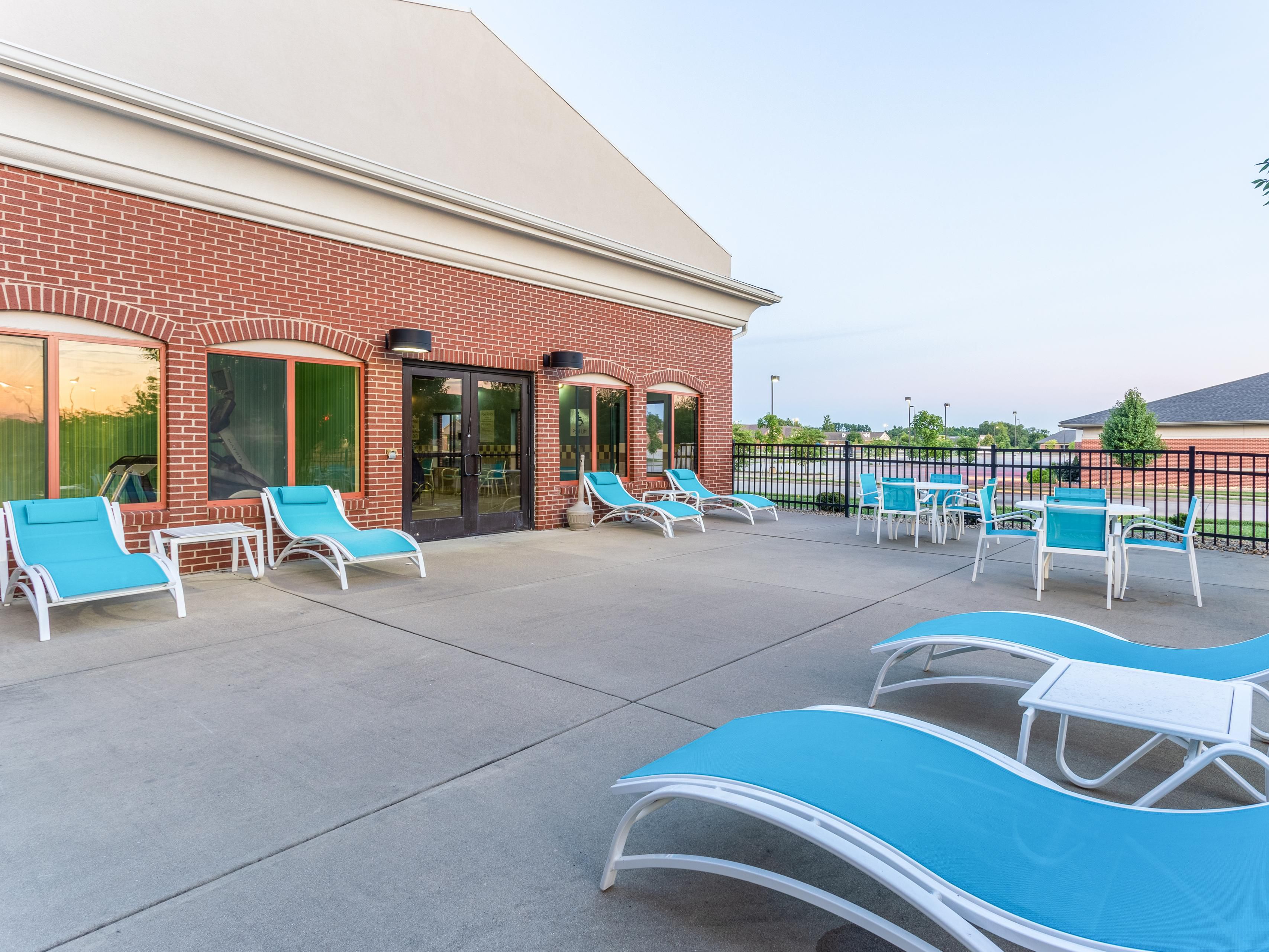 Start your day with our complimentary Express Start® Breakfast buffet, unwind with a dip in the heated indoor pool, and host events on our outdoor patio or in our flexible meeting room. Stay energized in the 24-hour Fitness Center and enjoy free Wi-Fi and onsite parking for a stress-free stay at our hotel near Fairview Heights, IL.