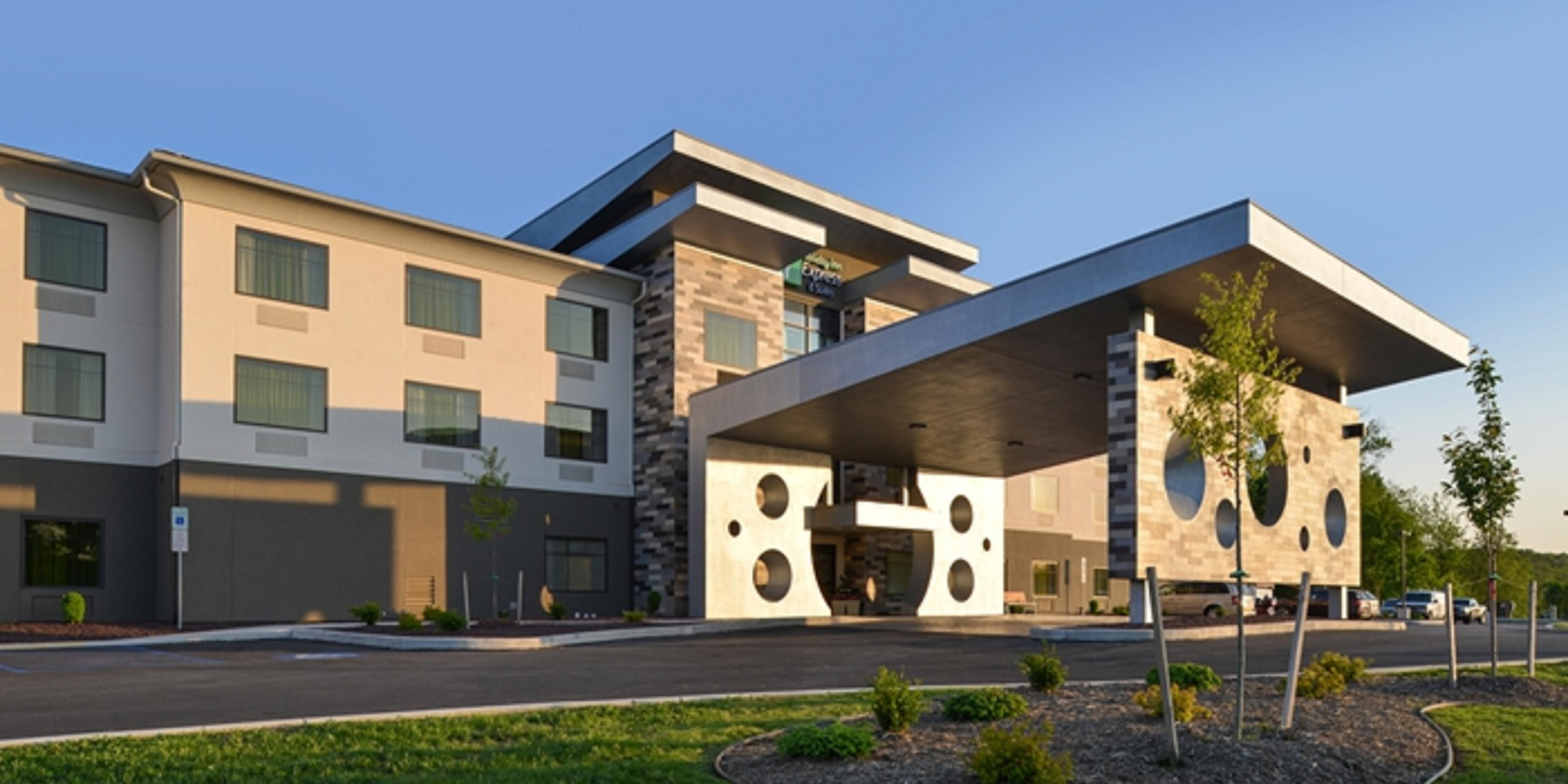 Holiday Inn Express & Suites 시펜스버그