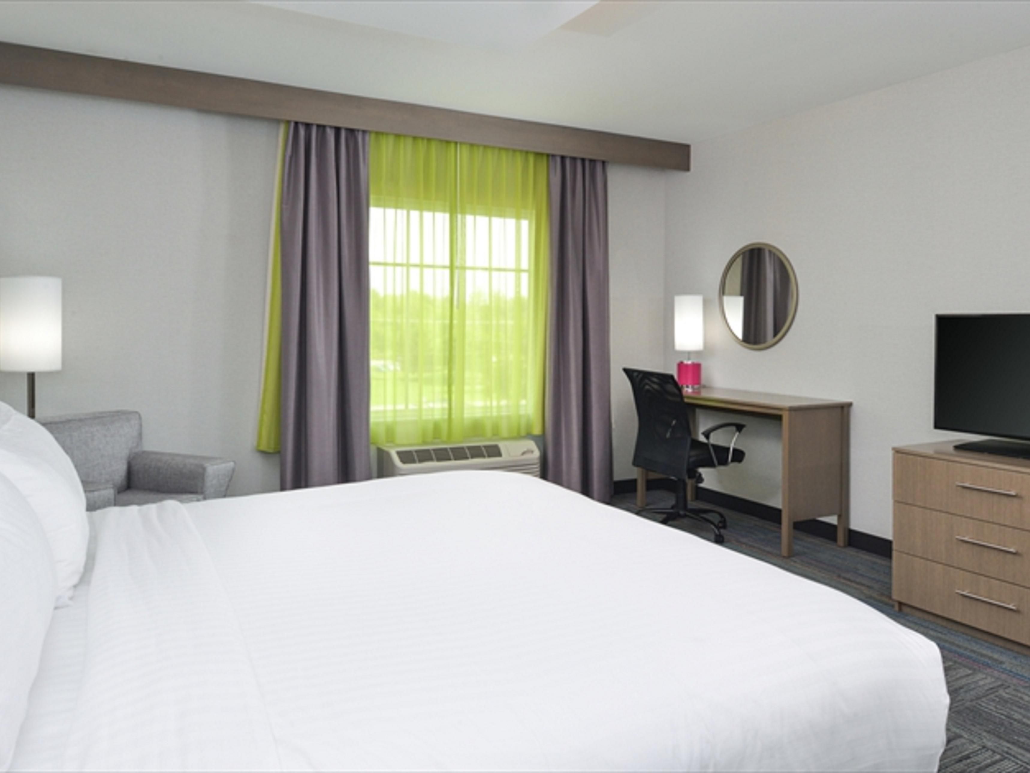 Check out our deals and book a reservation today!