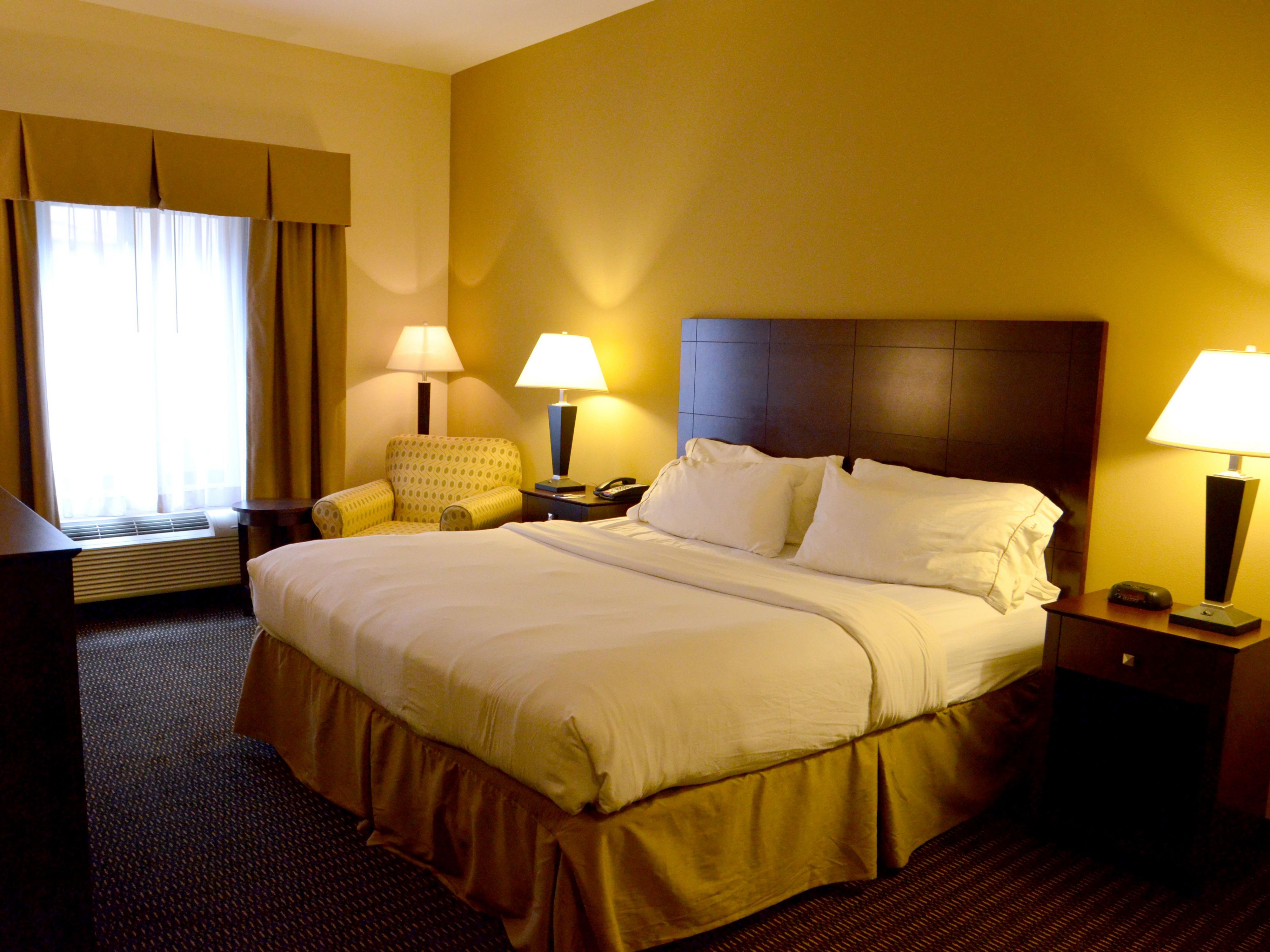 Rooms Suites