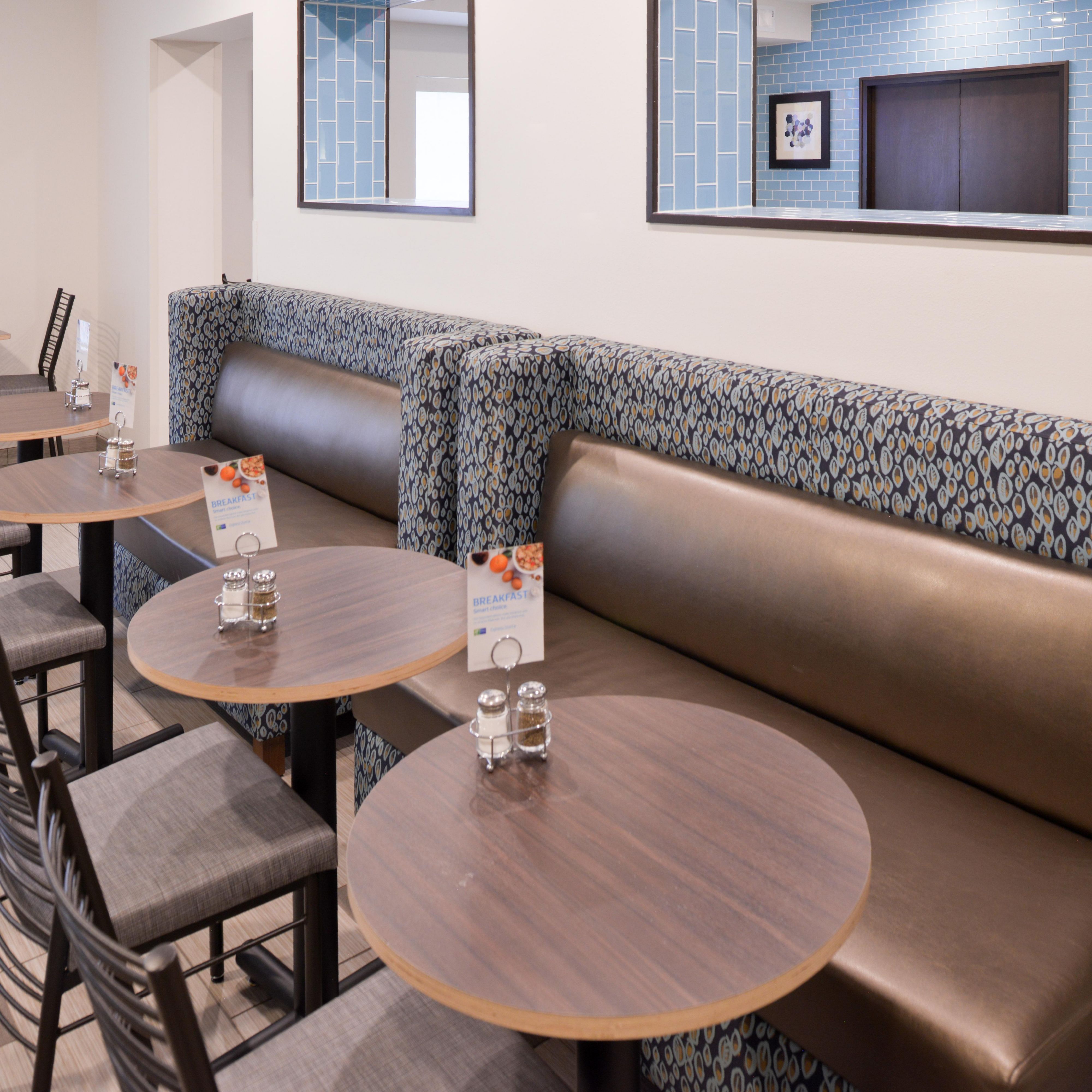 <span class="notranslate">Ruby Tuesday</span>