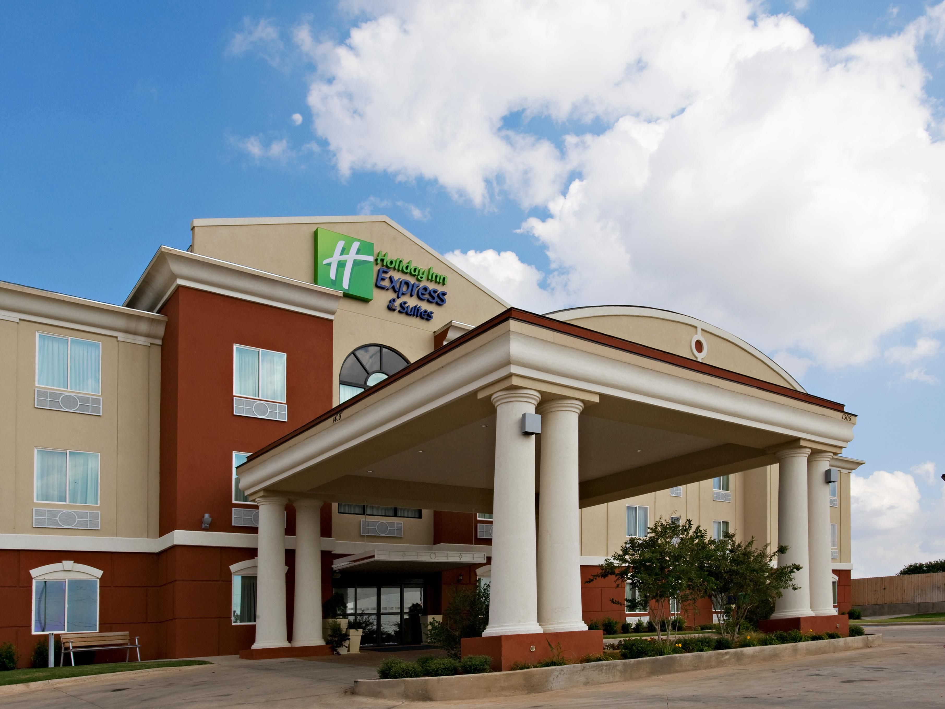 Affordable Hotels in Snyder, TX | Holiday Inn Express & Suites Snyder