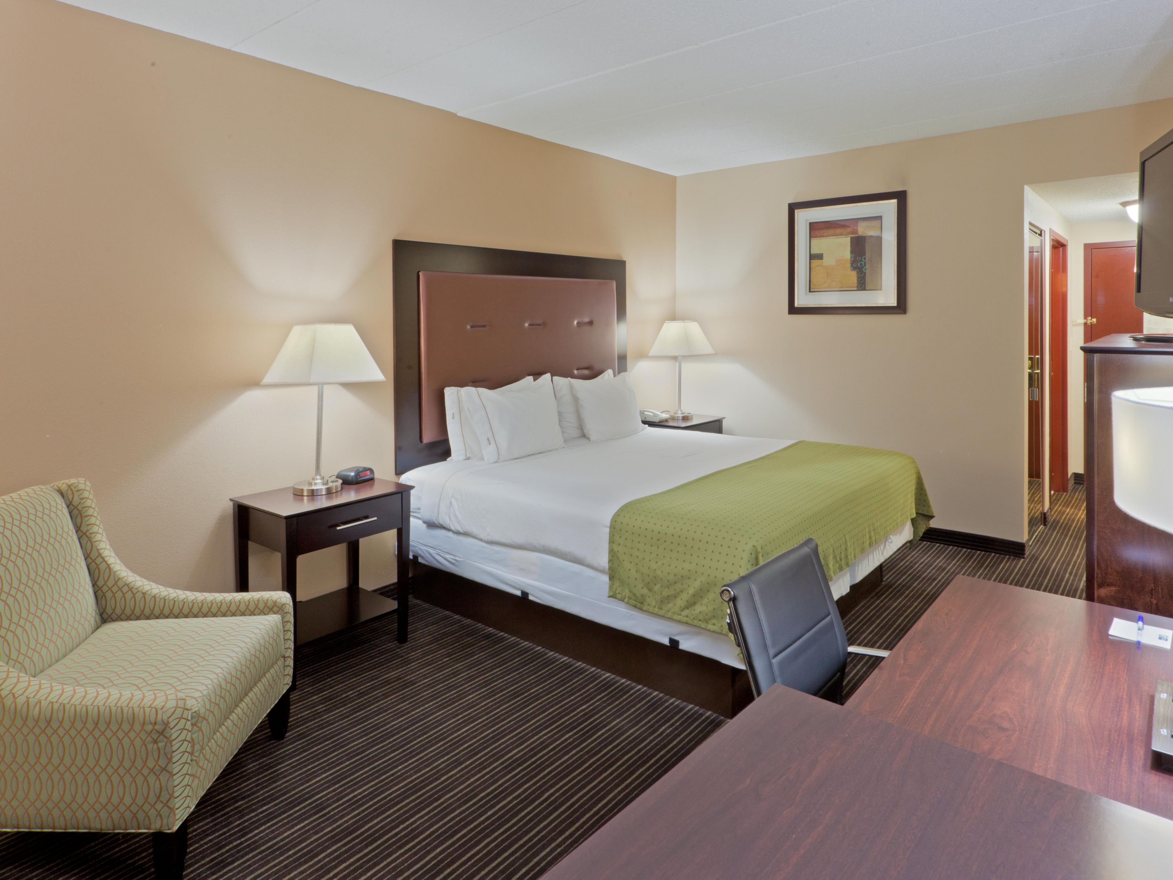 Enjoy a great night of rest on soft or firm pillows in a King bed