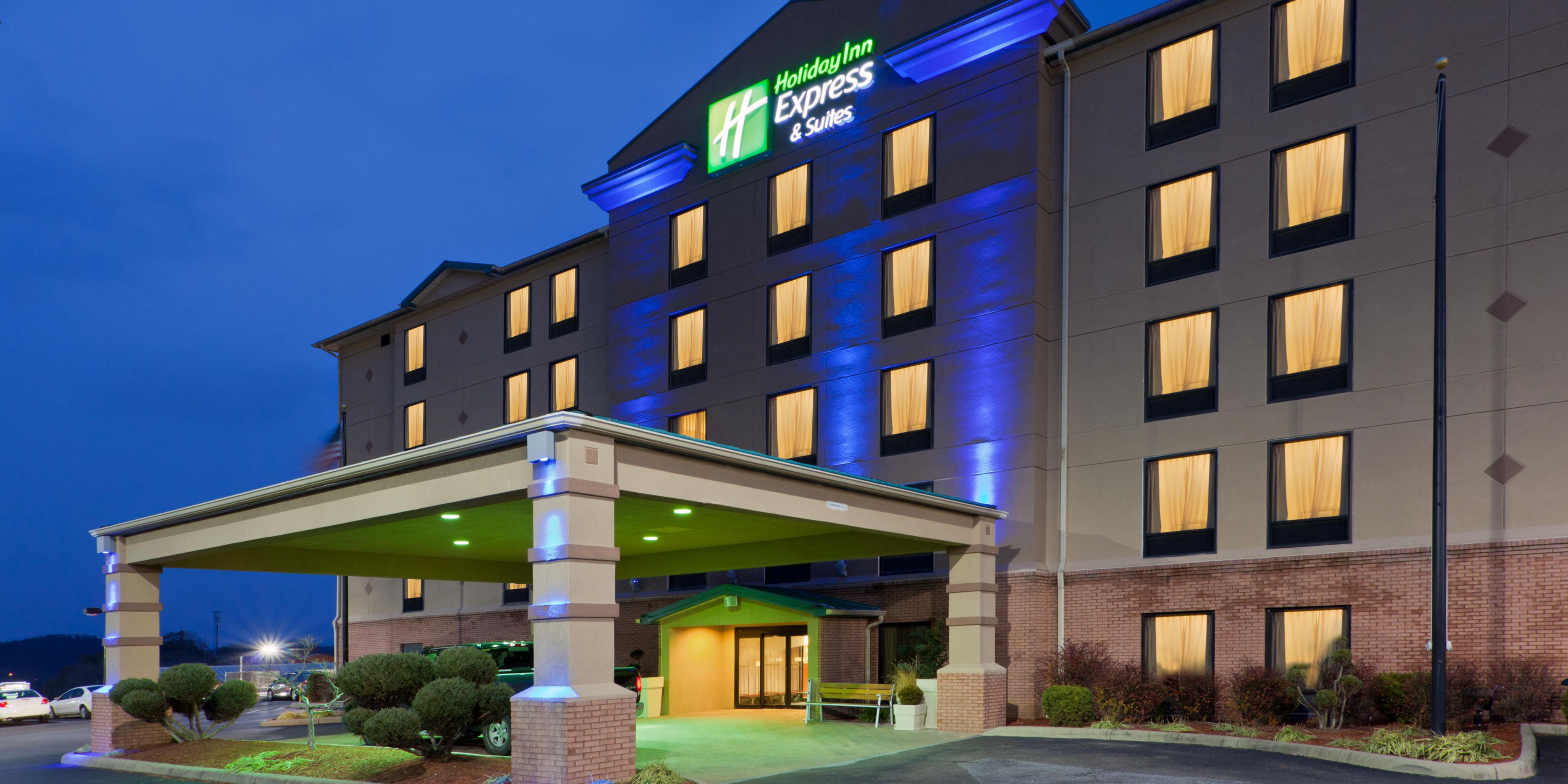 Holiday Inn Express & Suites Charleston-Southridge