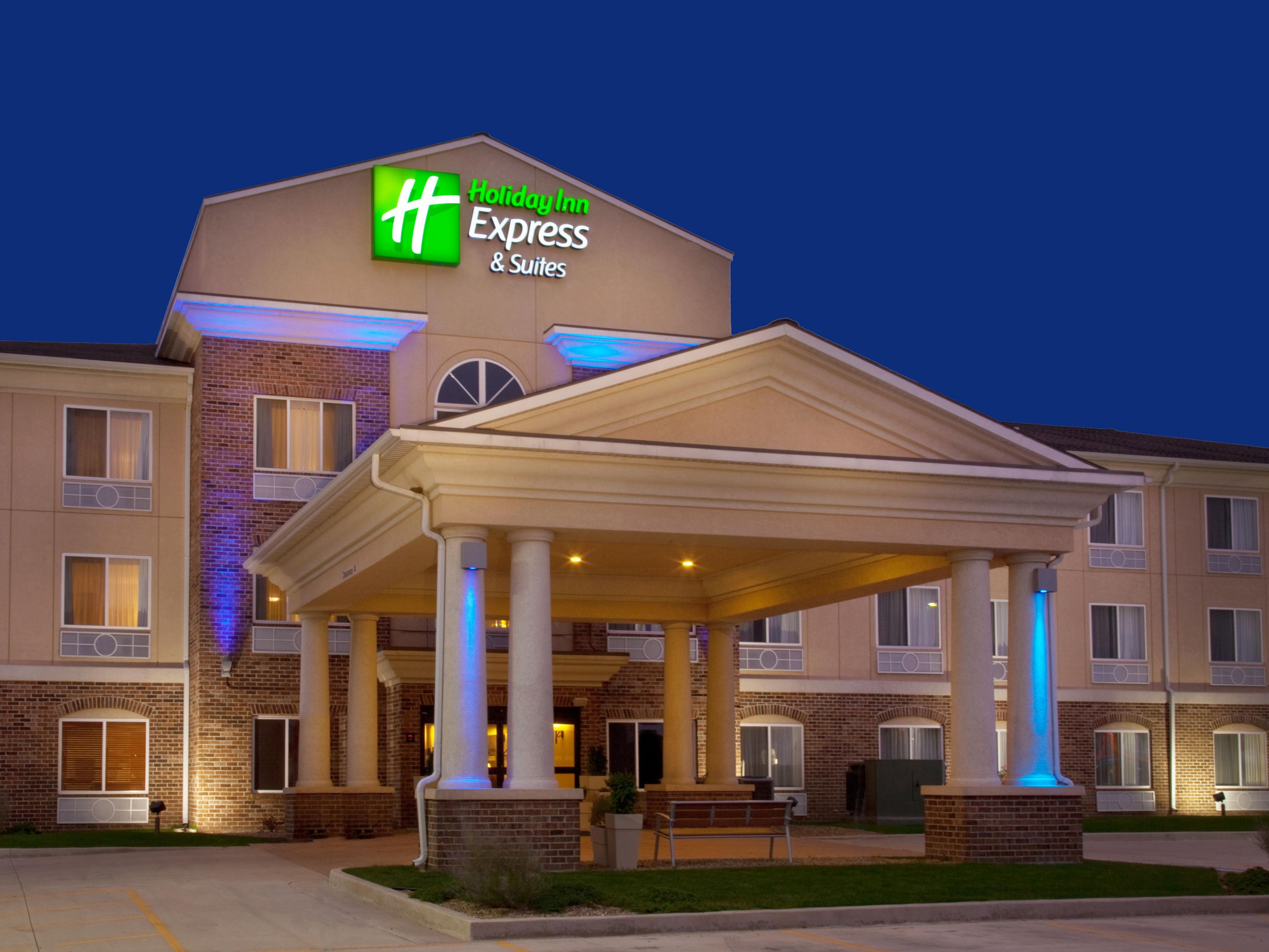 hotels in jacksonville il        <h3 class=