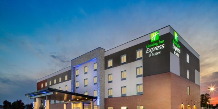 Holiday Inn Express & Suites St Peters