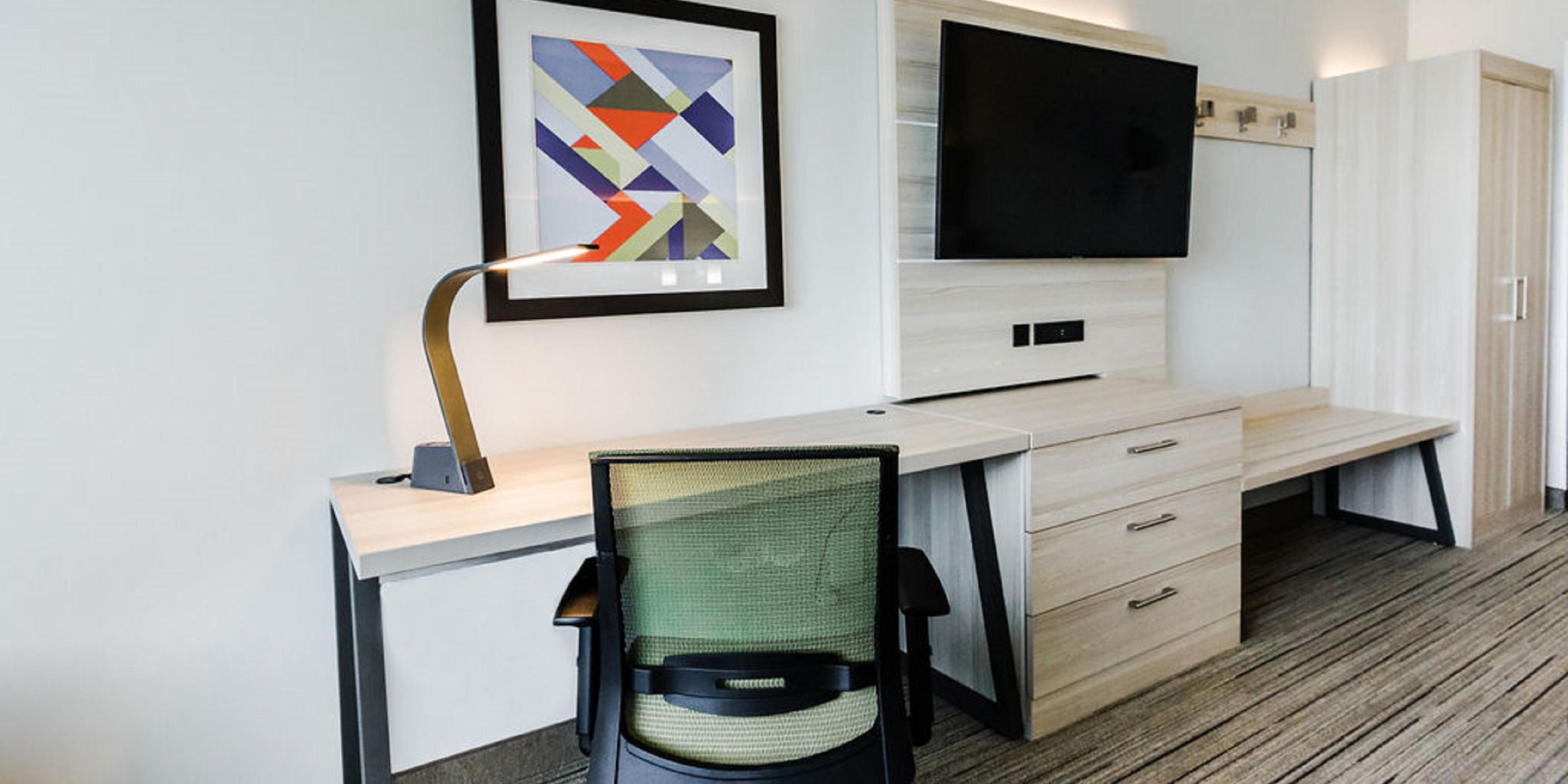 The Holiday Inn Express & Suites Edmonton N. - St. Albert offers Smart TV, Smart motion sensor thermostats/ motion sensor bathroom lights/ noise proof headboards/ high speed Internet. 