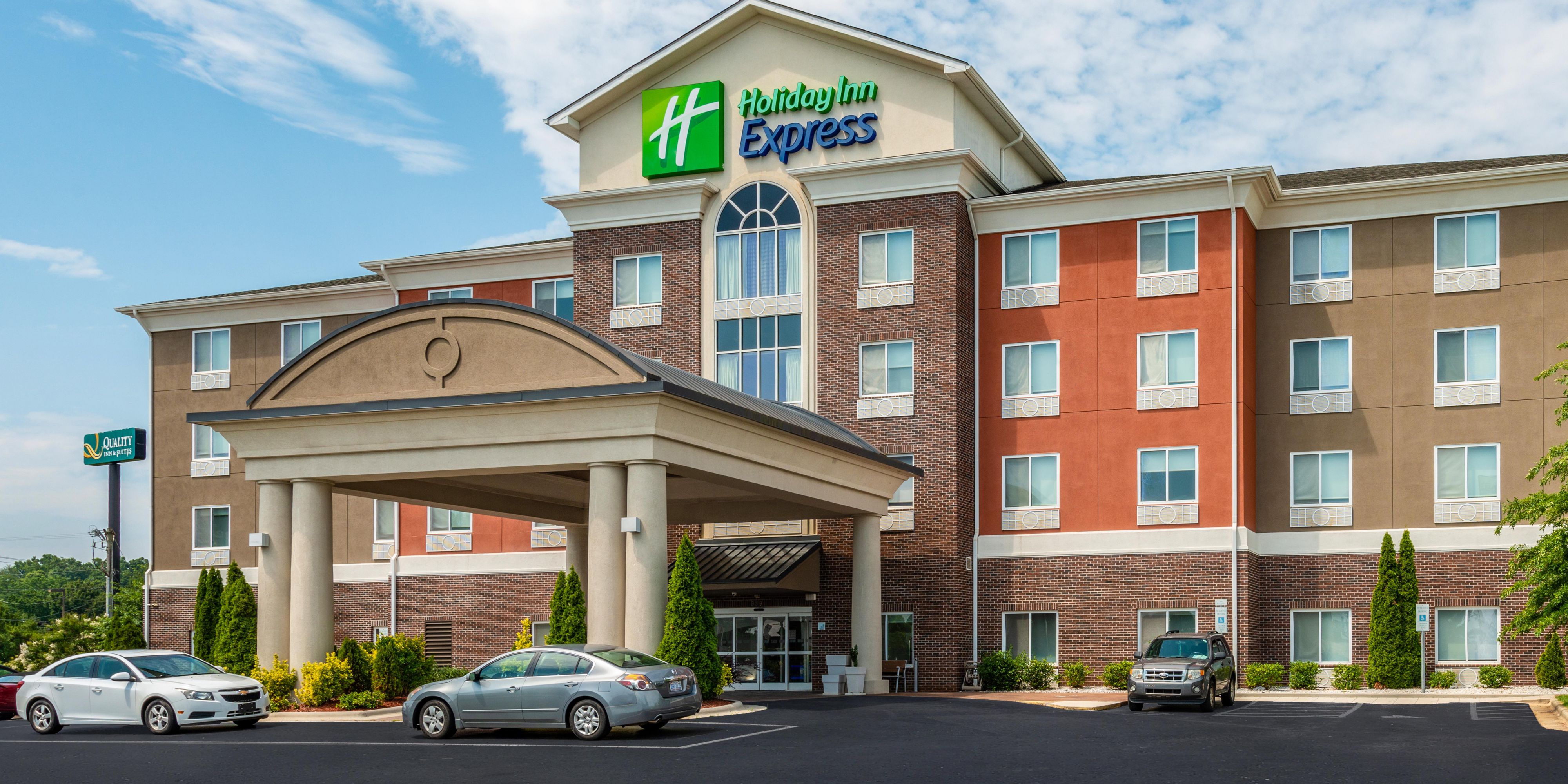 Holiday Inn Express And Suites Statesville 6626080733 2x1