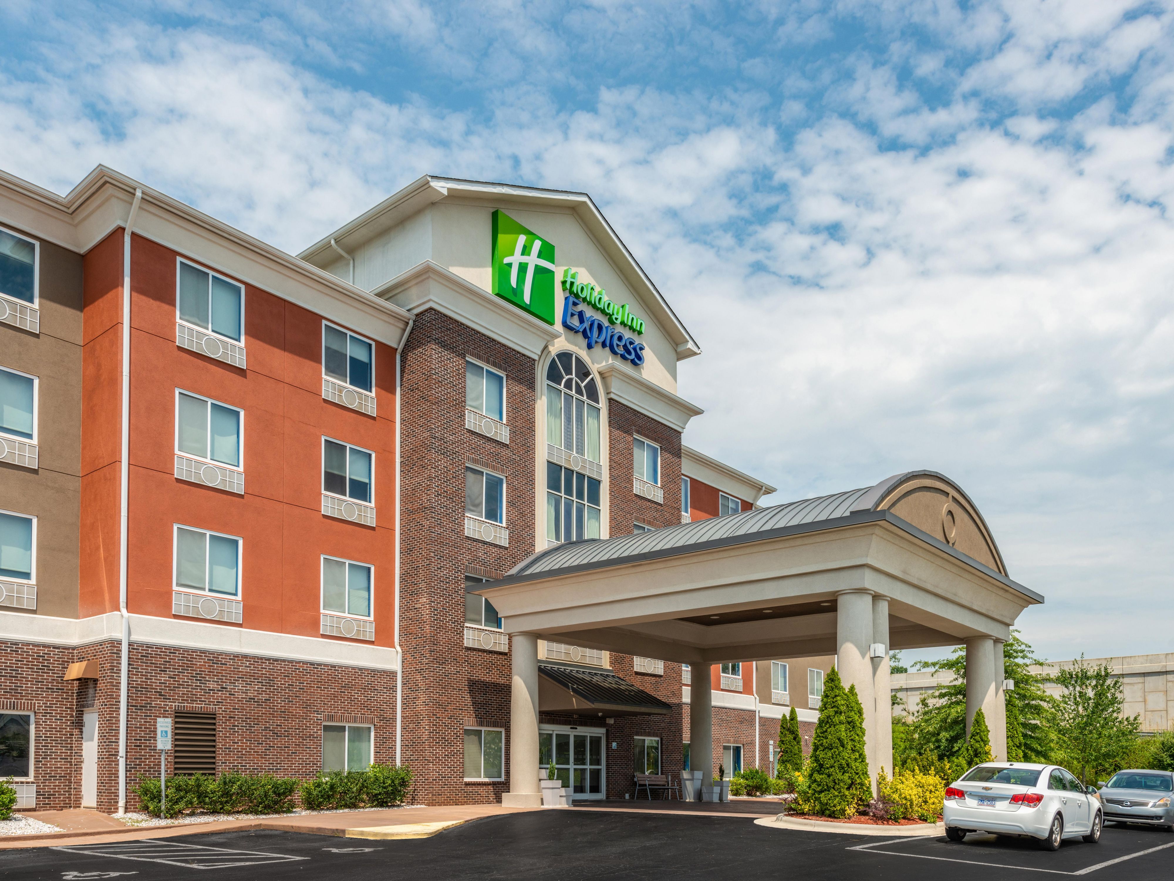 hotels in mooresville nc pet friendly