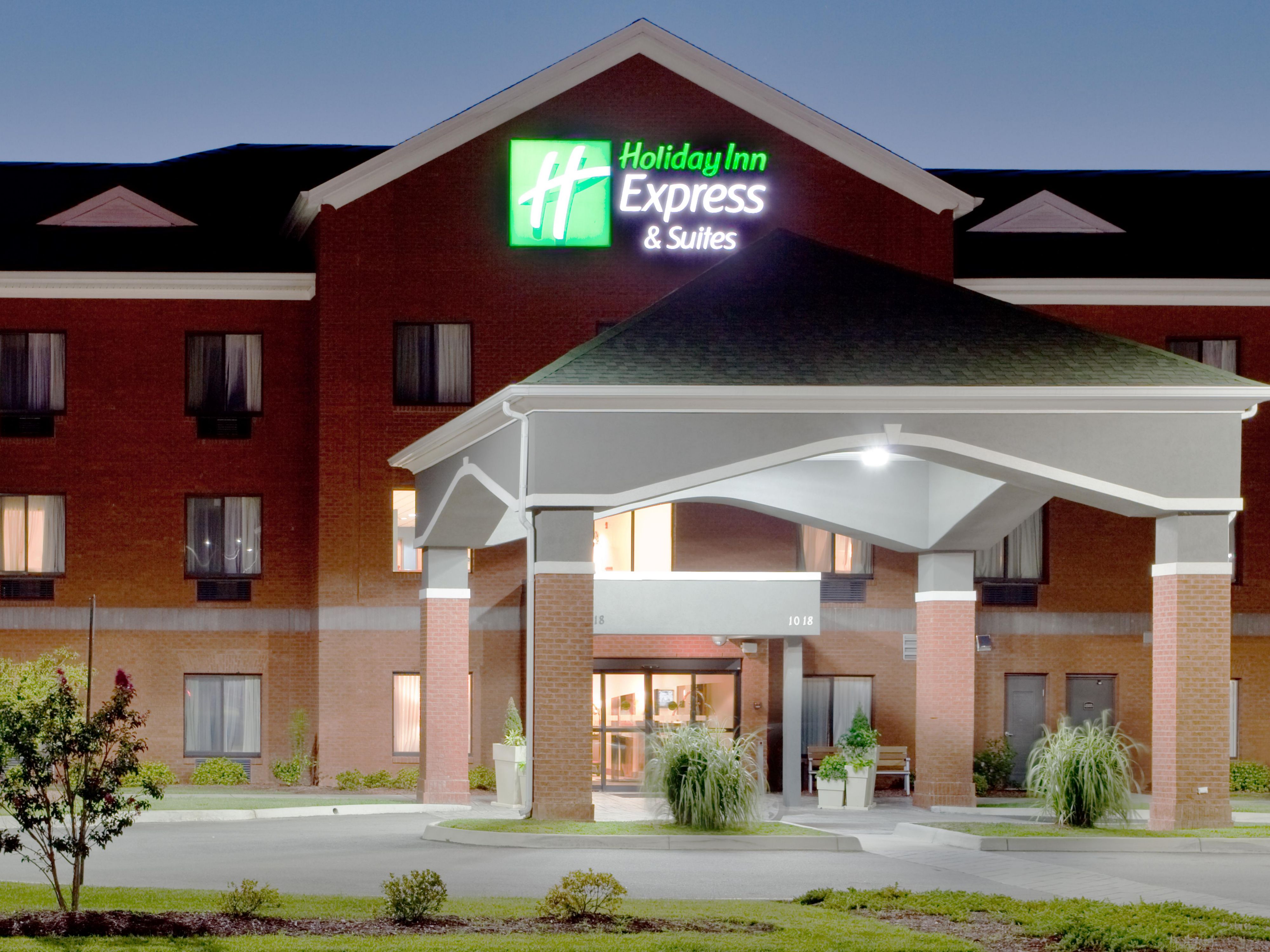 Budget Hotels In Norfolk Va Holiday Inn Express Norfolk Price From Usd 98 80