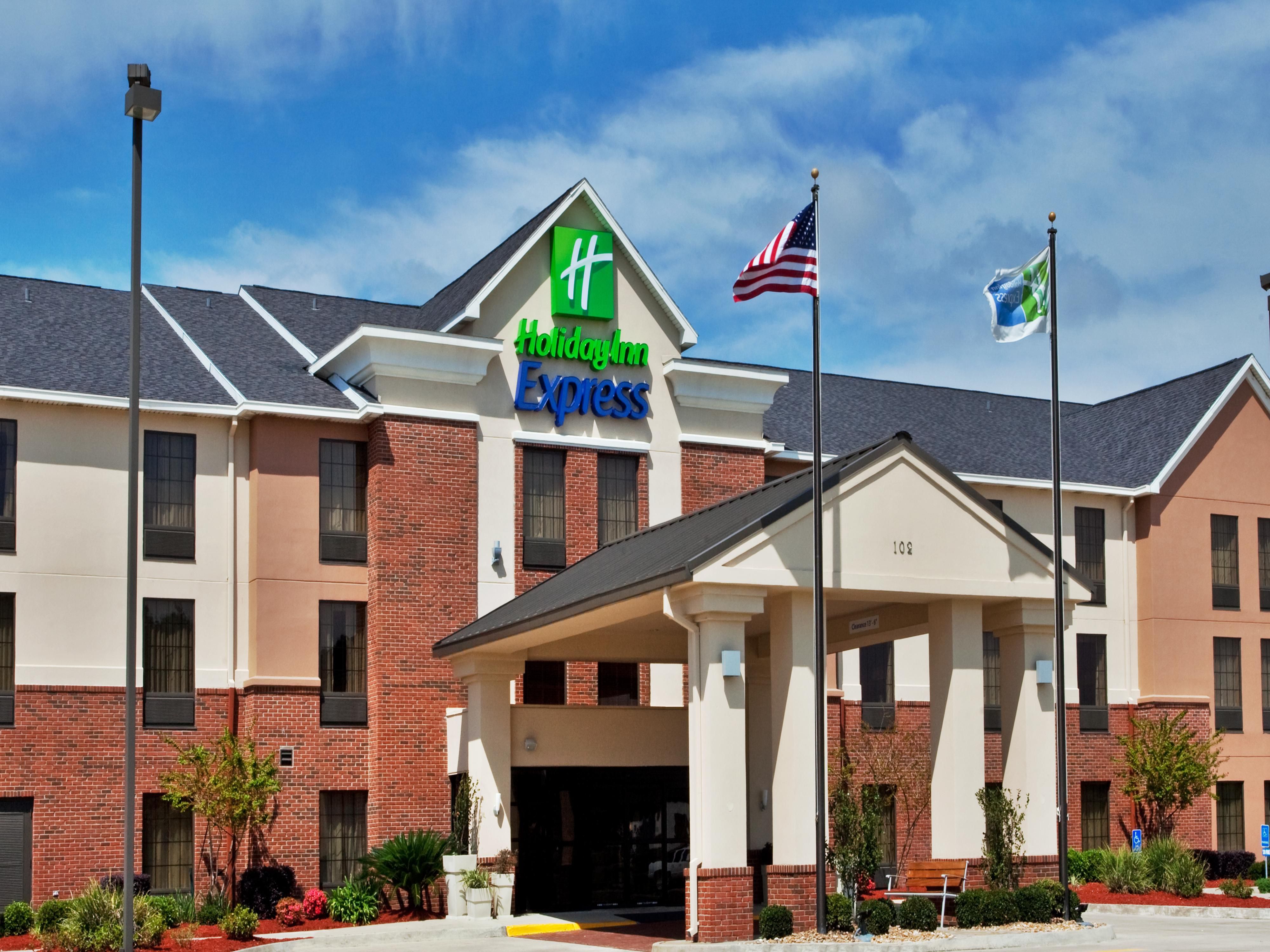 Hotels in Sulphur LA Holiday Inn Express & Suites Sulphur (Lake Charles)