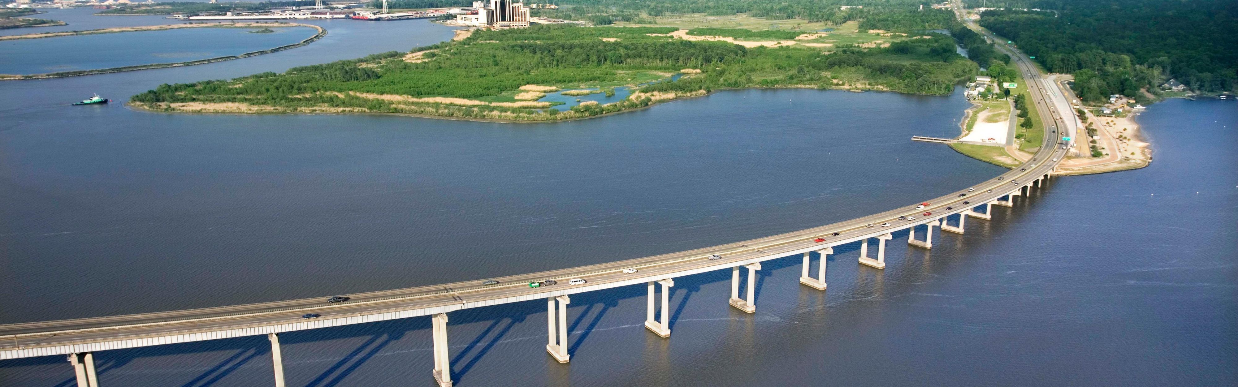 Der Lake Charles eignet sich perfekt zum Bootfahren und Fischen.