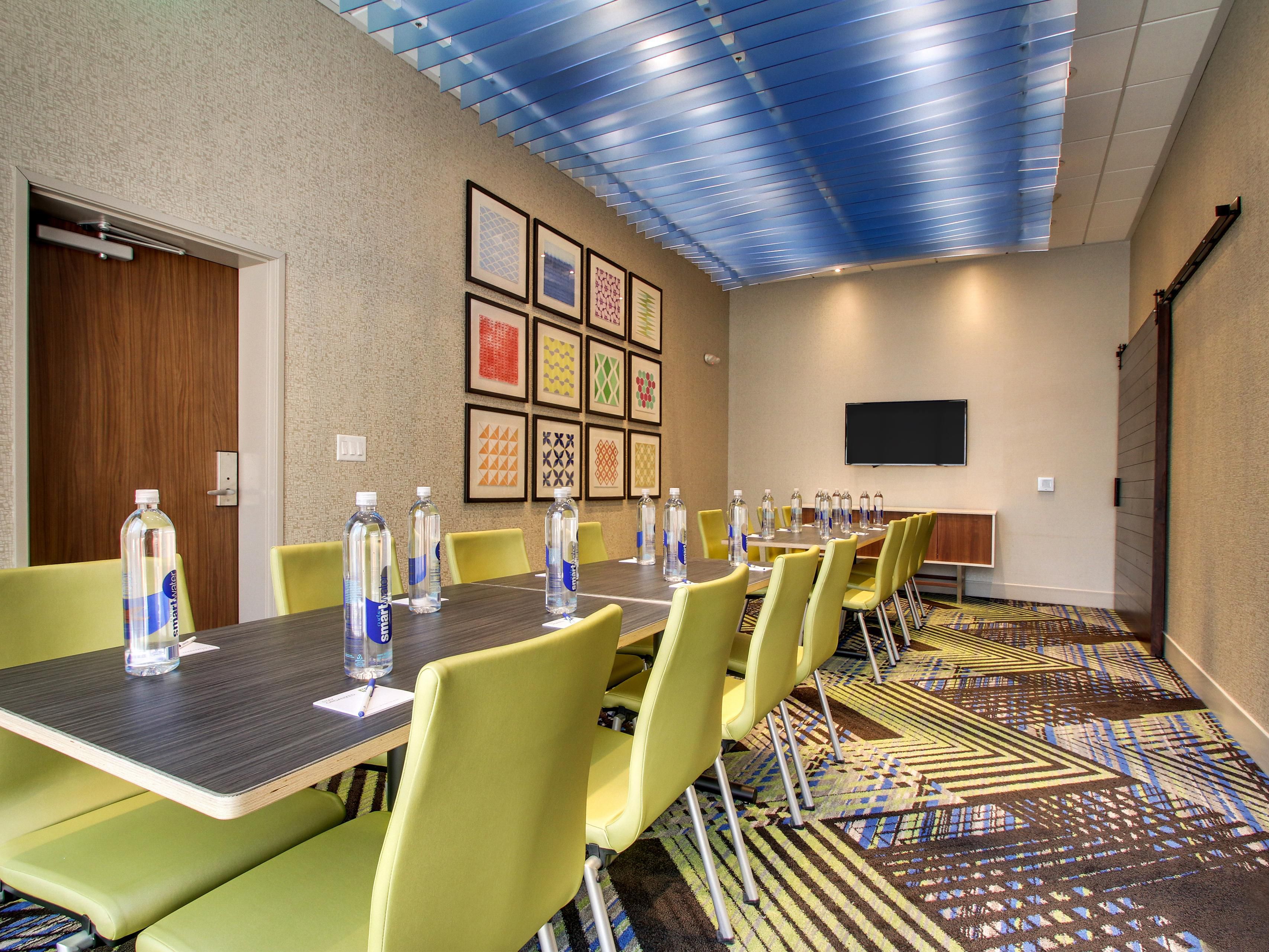 Traveling on business? Our property is centrally located off I-26 a few exits to the new Volvo Factory, Fruit of the Loom, Boeing, TBC Corporation, SouthEastern Freightlines and Palmetto Commerce Business Parkway. 