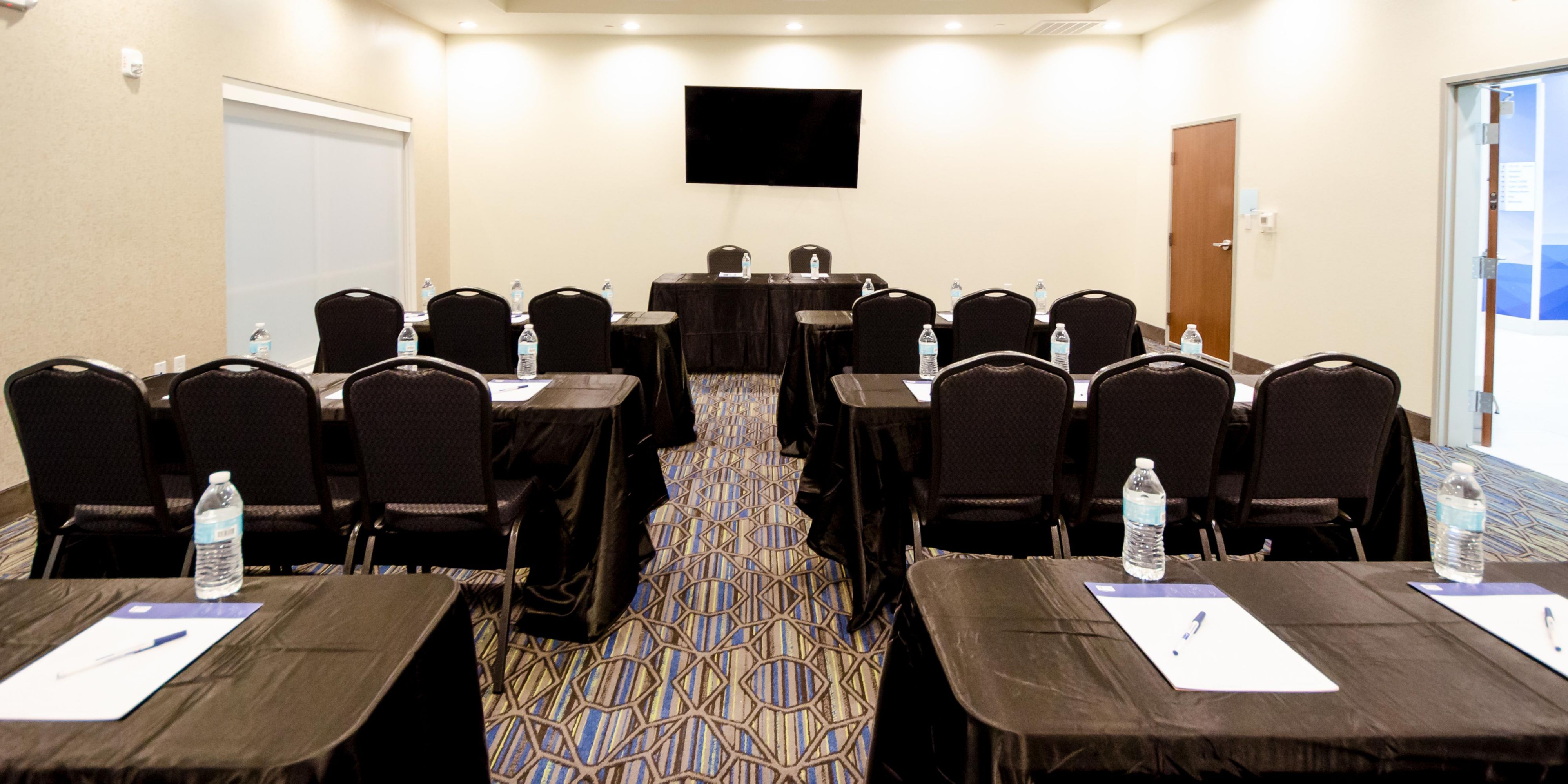 Host your “Taylor Made” meeting, training, and social gathering in our 1206 sq ft flexible event space. Our large meeting room can accommodate up to 100 guests and can be divided into two smaller rooms with a noise-canceling wall. Let our team assist with catering and 72” HD televisions, and sound system, to make your event a success.