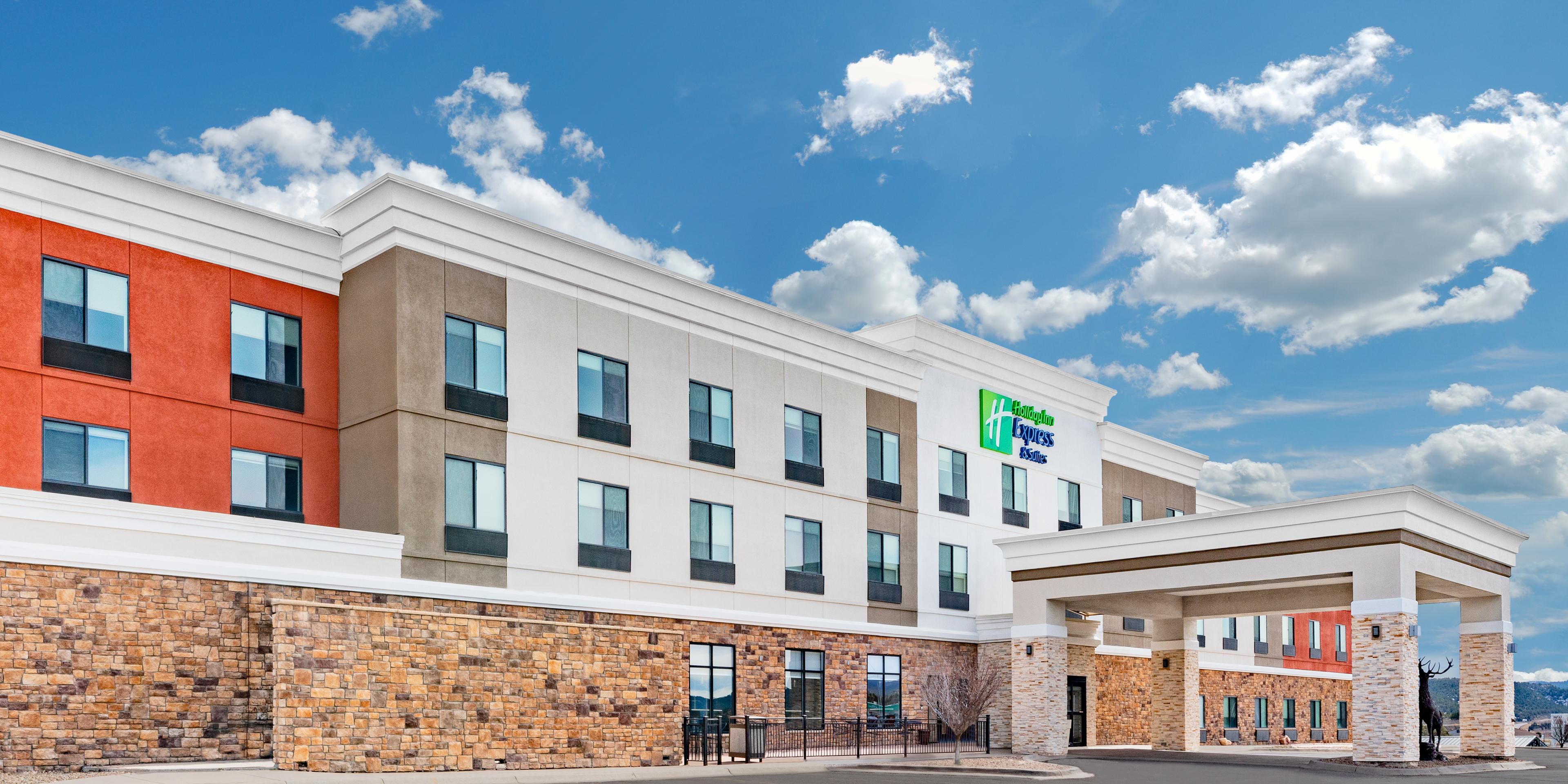 Holiday Inn Express & Suites Trinidad Hotel by IHG