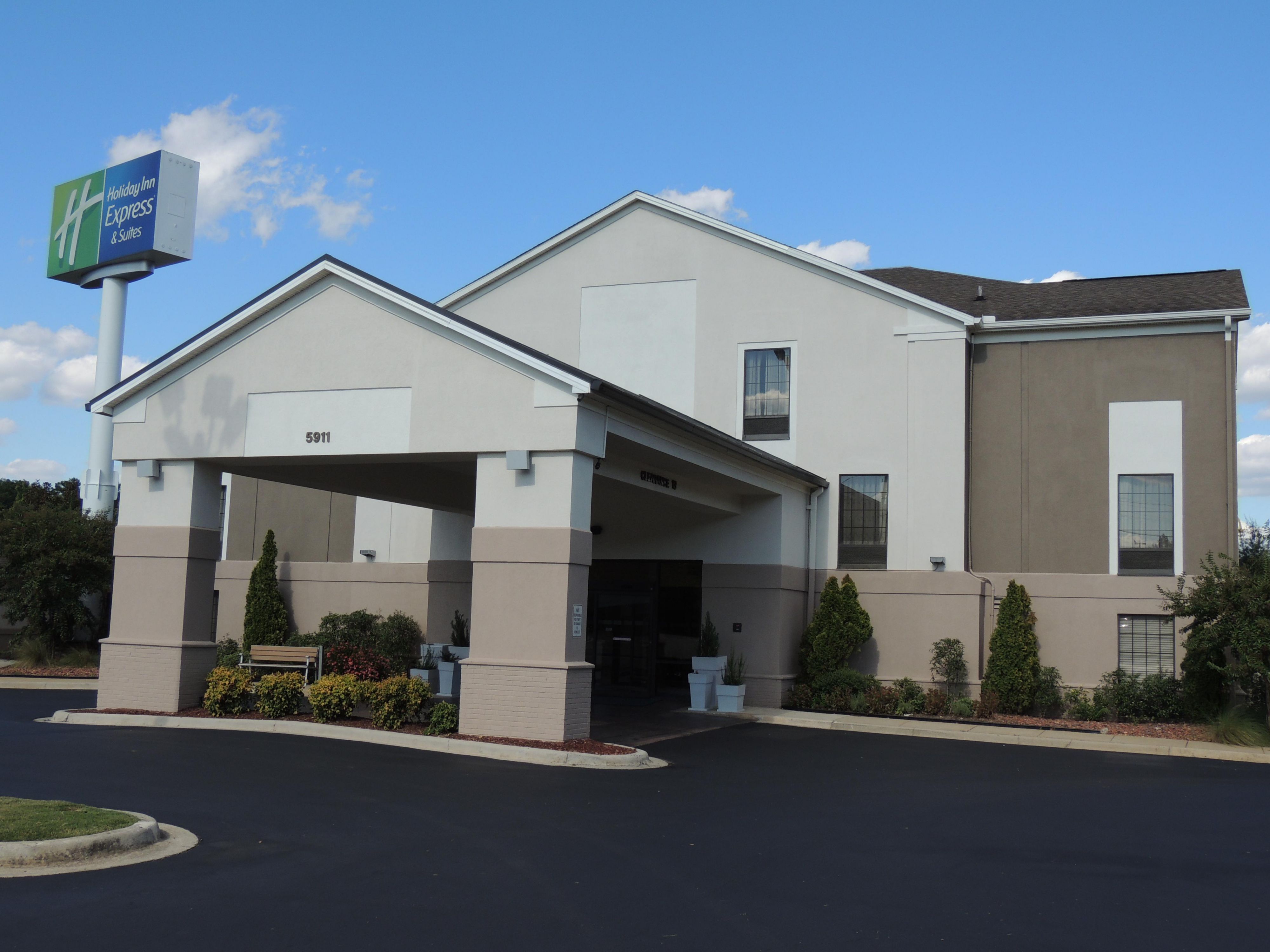 Trussville, Trussville hotel reviews, Holiday Inn Express & Suites Trussville...