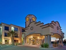 Holiday Inn Express & Suites Tucson Mall