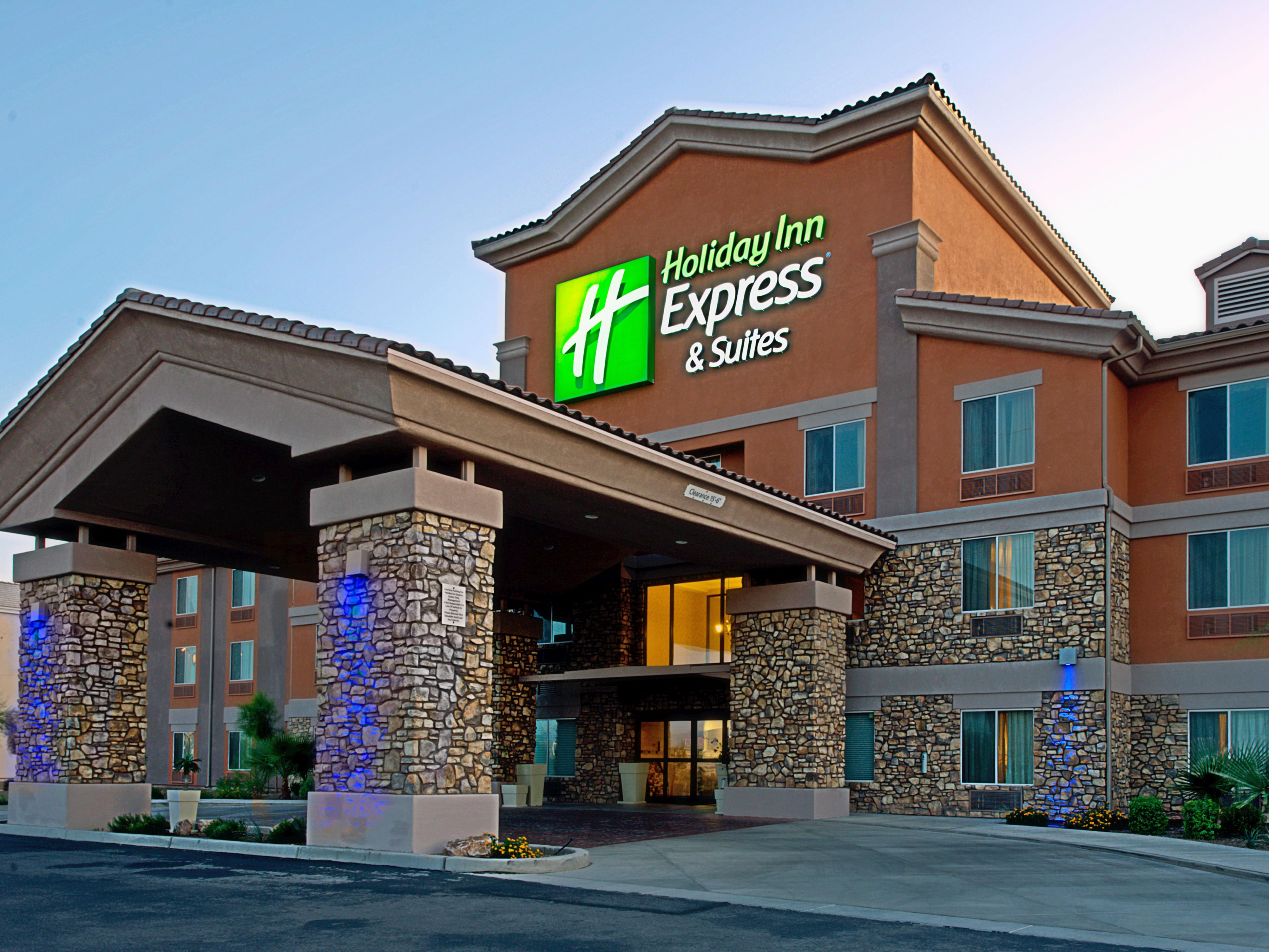 Hotel in Tucson, Arizona | Holiday Inn Express & Suites Tucson