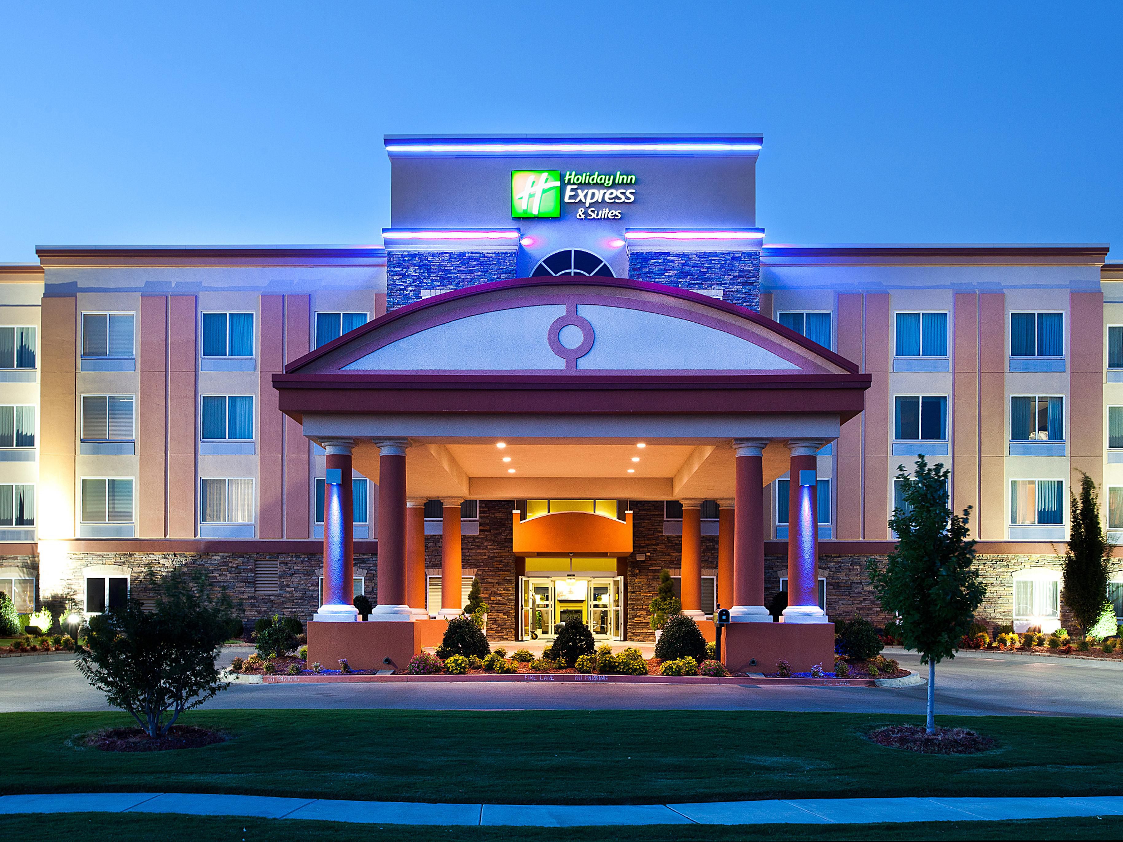 Tulsa Hotels With Pools - q9bvoes