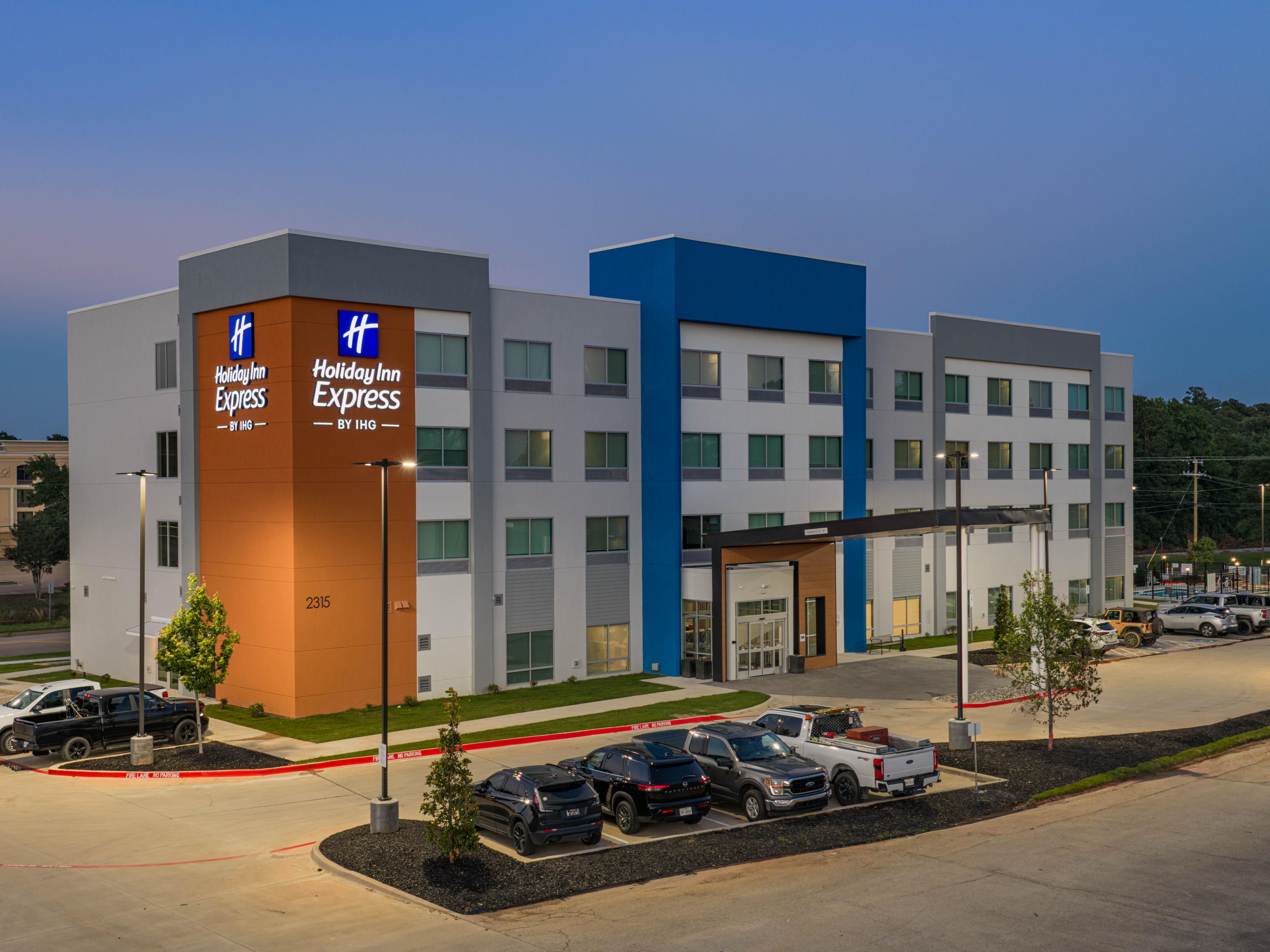 Welcome to the new Holiday Inn Express Tyler! 