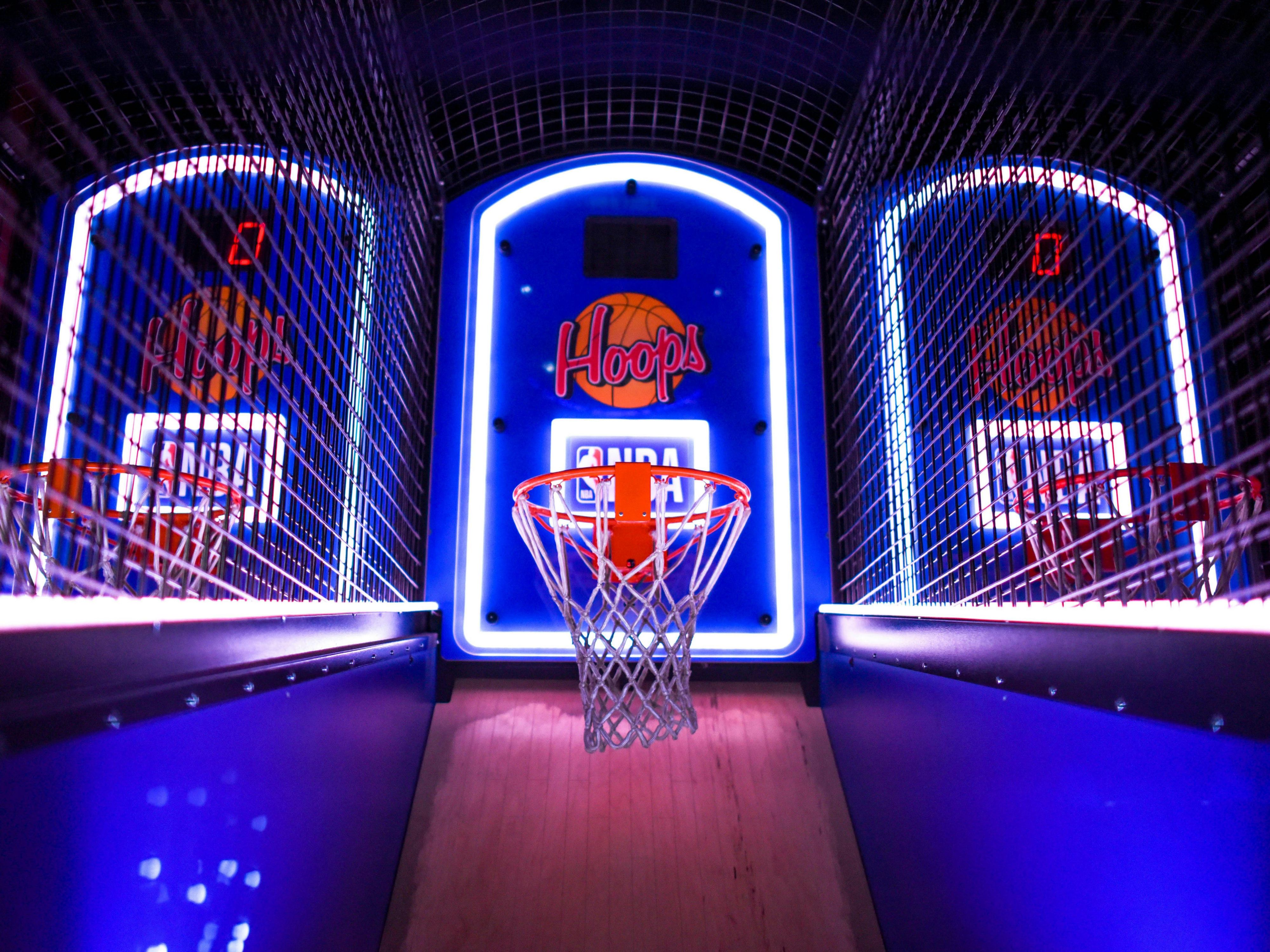 If you stay with us, you are only minutes away from the excitement of Dave & Buster's, one of Detroit's top destinations for food, games, and entertainment. Located right next door is the lively atmosphere featuring hundreds of arcade games. Enjoy a great night out, then return to our spacious rooms and complimentary breakfast.