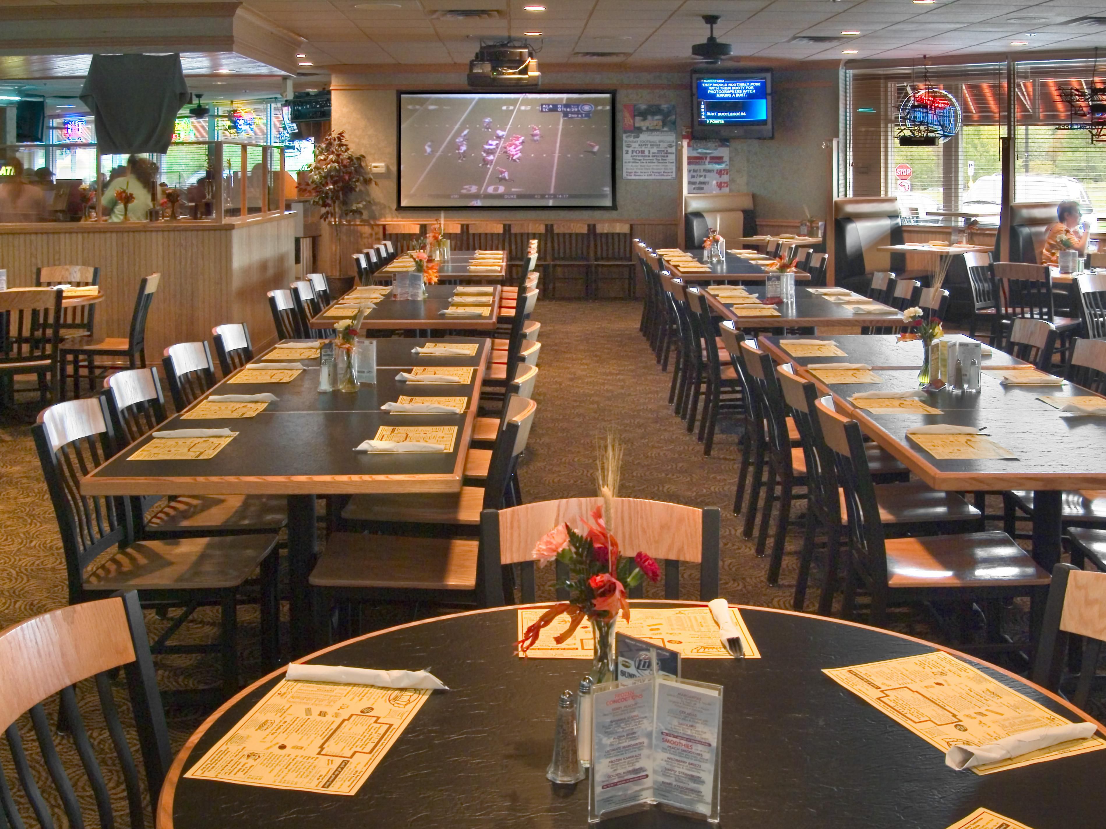 Enjoy the convenience of Jimmy's Food & Drink restaurant, which is attached to the hotel. They offer breakfast, lunch, and dinner on a daily basis and have a plethora of yummy options for you to choose from! Call our front desk staff with any questions.