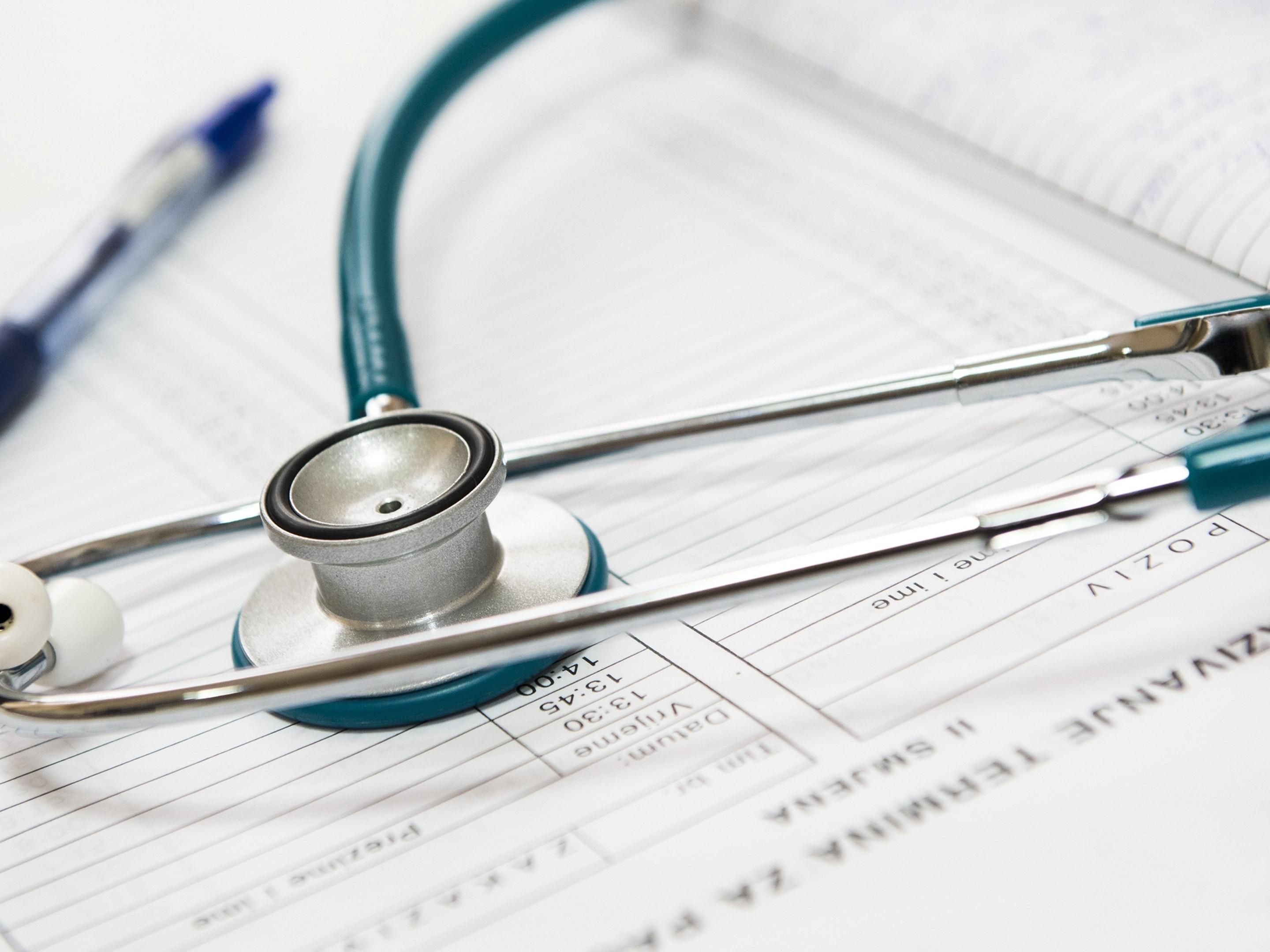 Are you a traveling nurse needing accommodations?  Look no further.  Holiday Inn Express Van Horn is located 2.8 miles from Culberson Hospital.  Ask for medical rates if your travels bring you to Van Horn. 