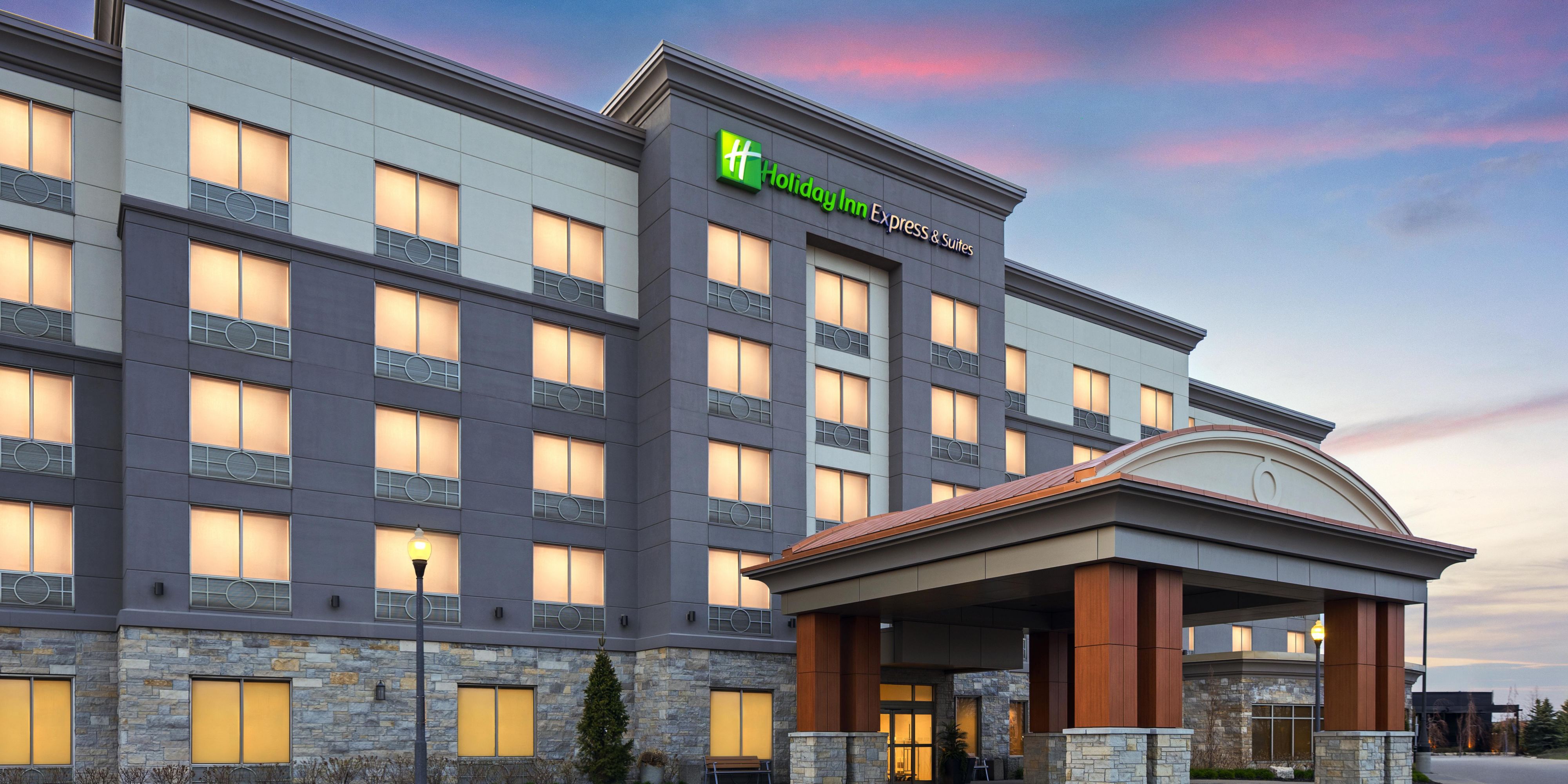 Holiday Inn Express & Suites Vaughan-Southwest