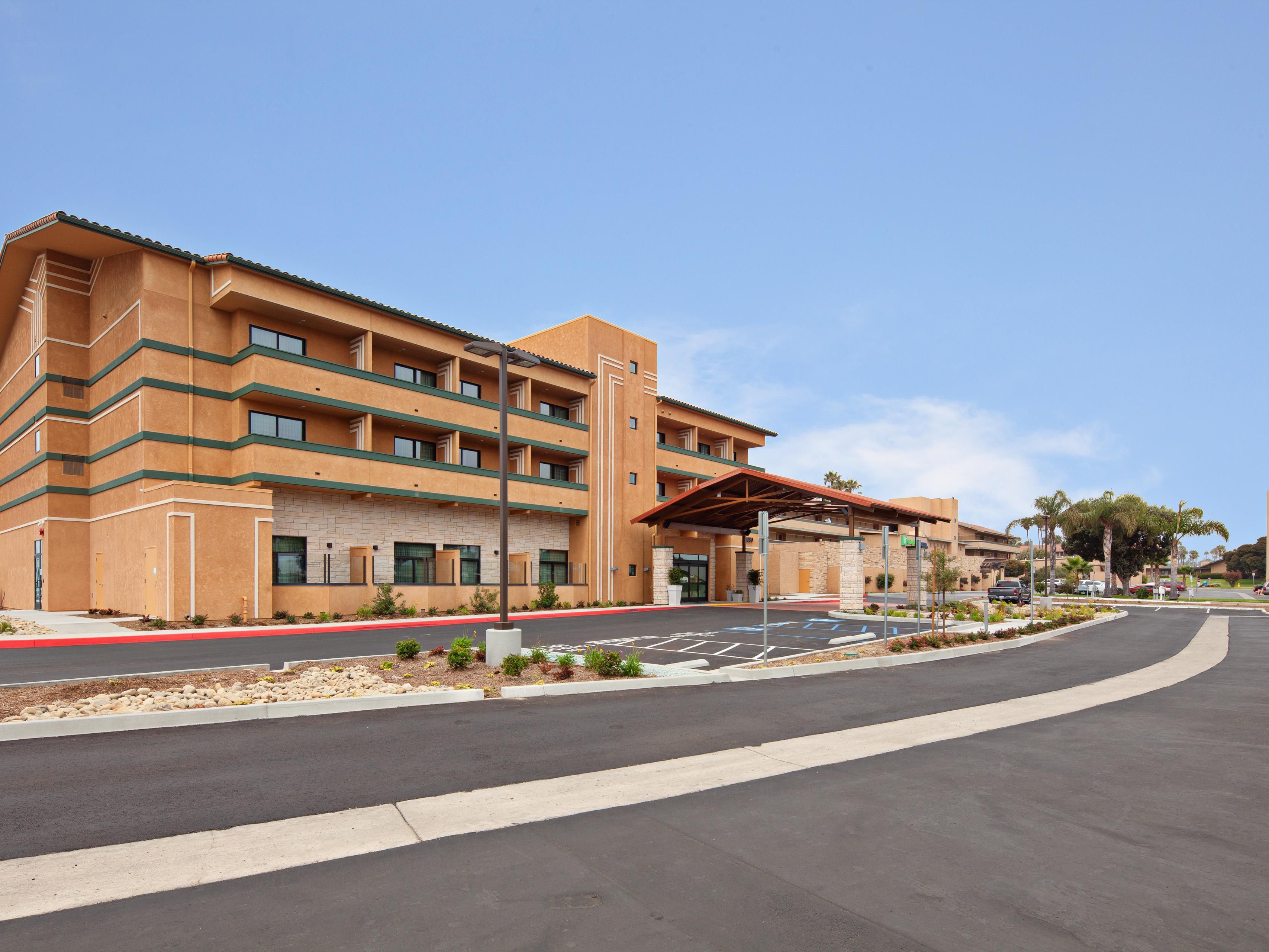 Welcome to the Holiday Inn Express & Suites Ventura Harbor