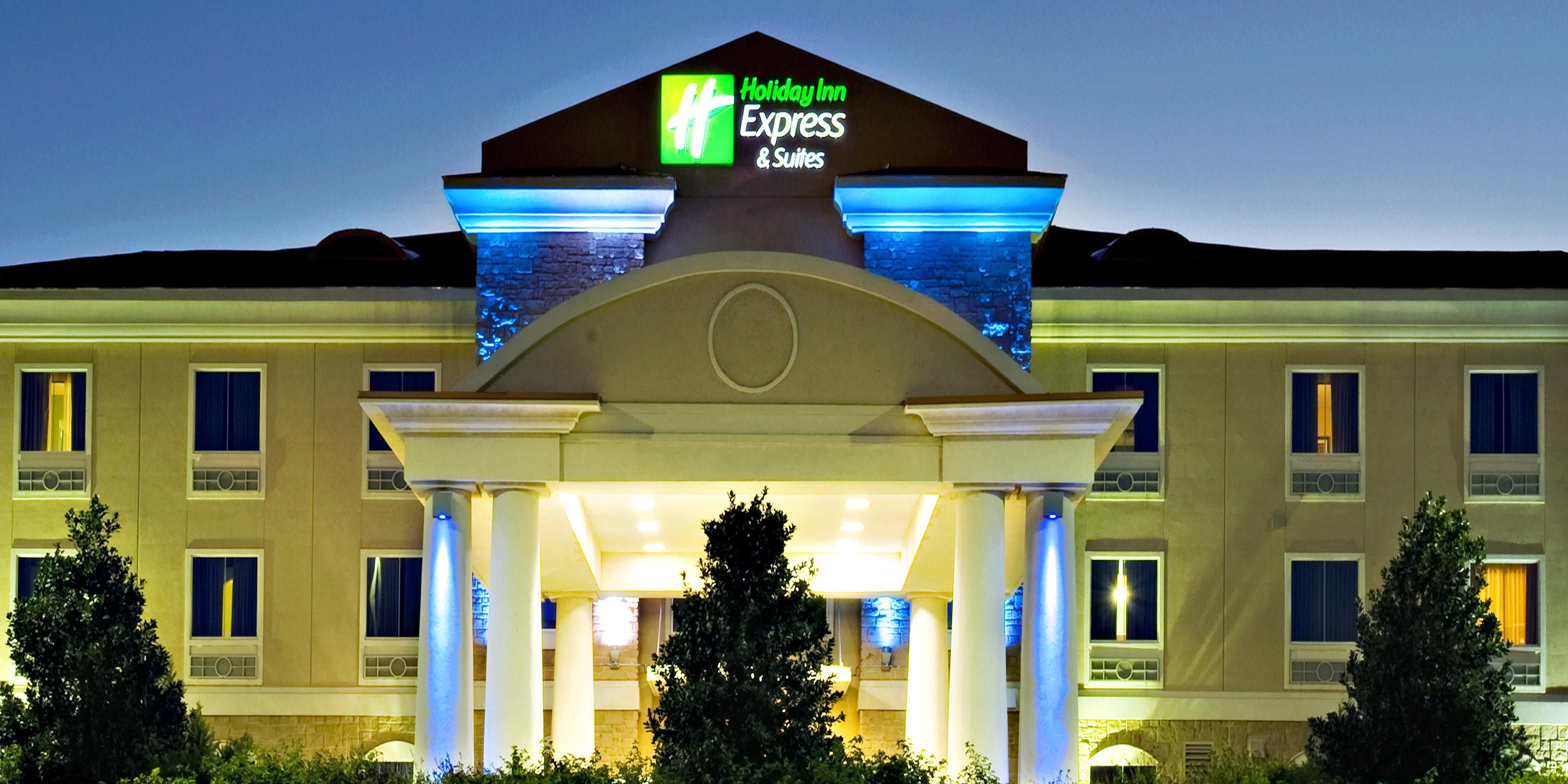 Holiday Inn Express & Suites Vernon College Area (HWY 287)