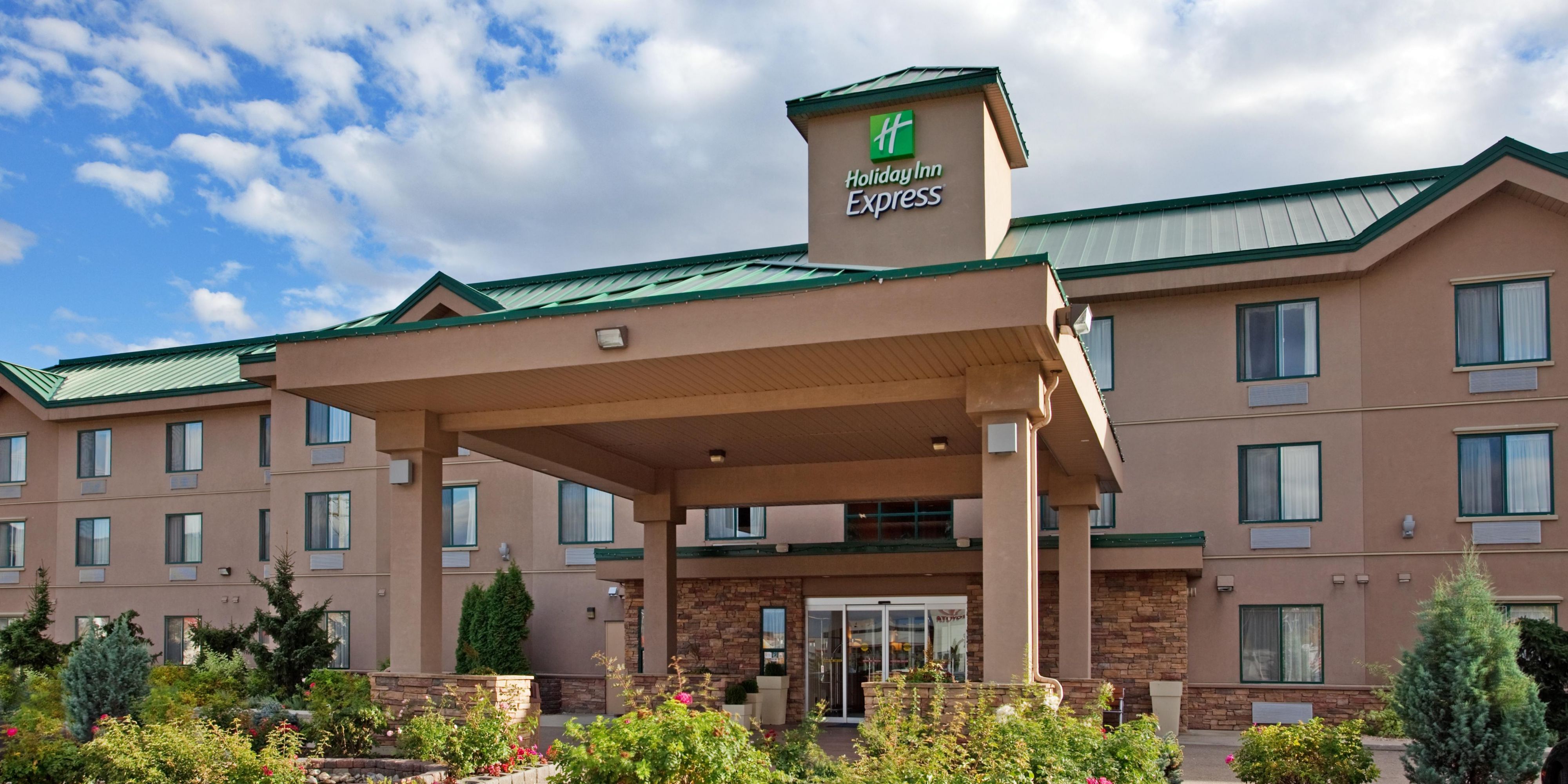 Holiday Inn Express & Suites Vernon